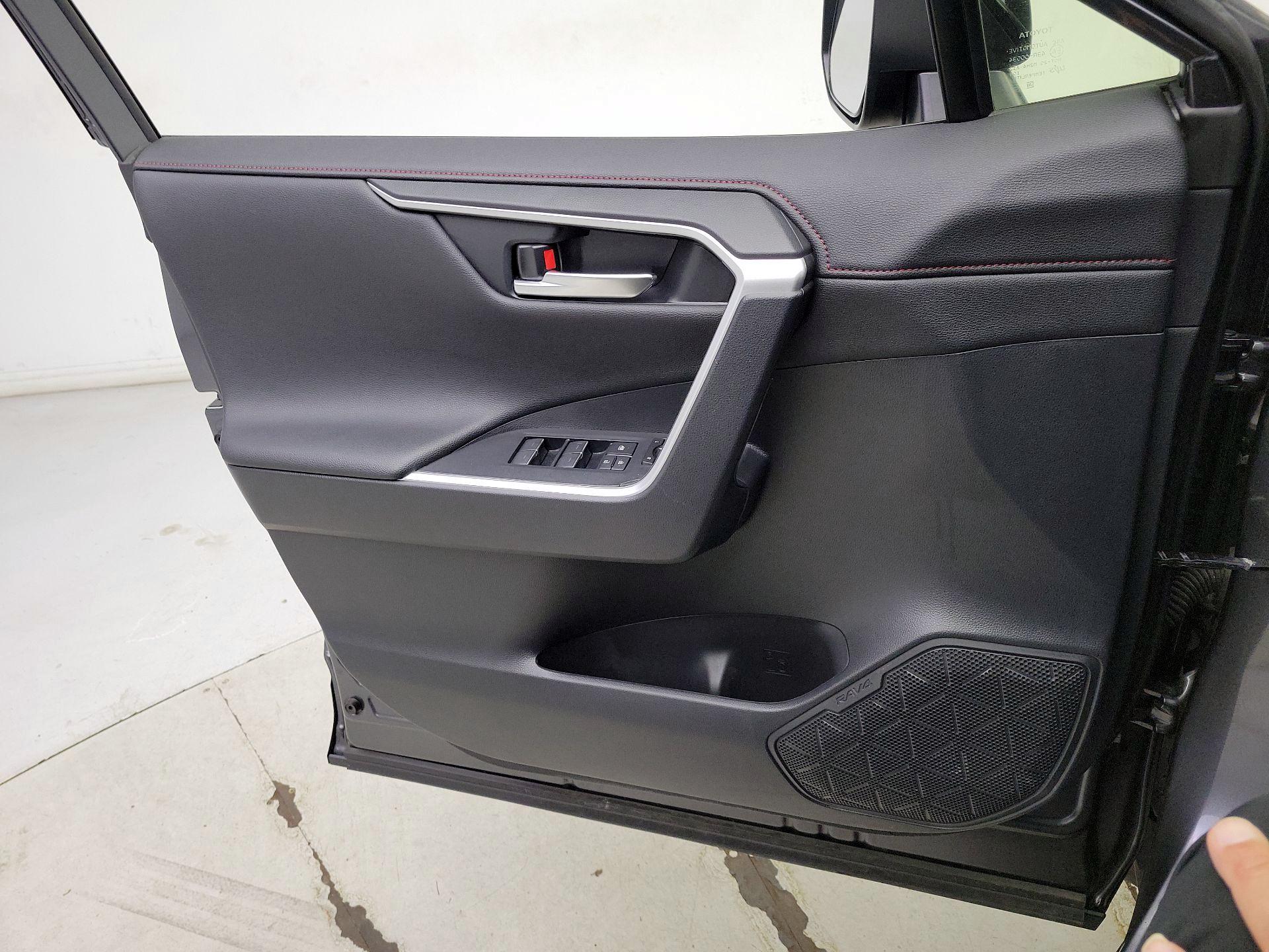 Thumbnail: 2023 Toyota RAV4 - 12