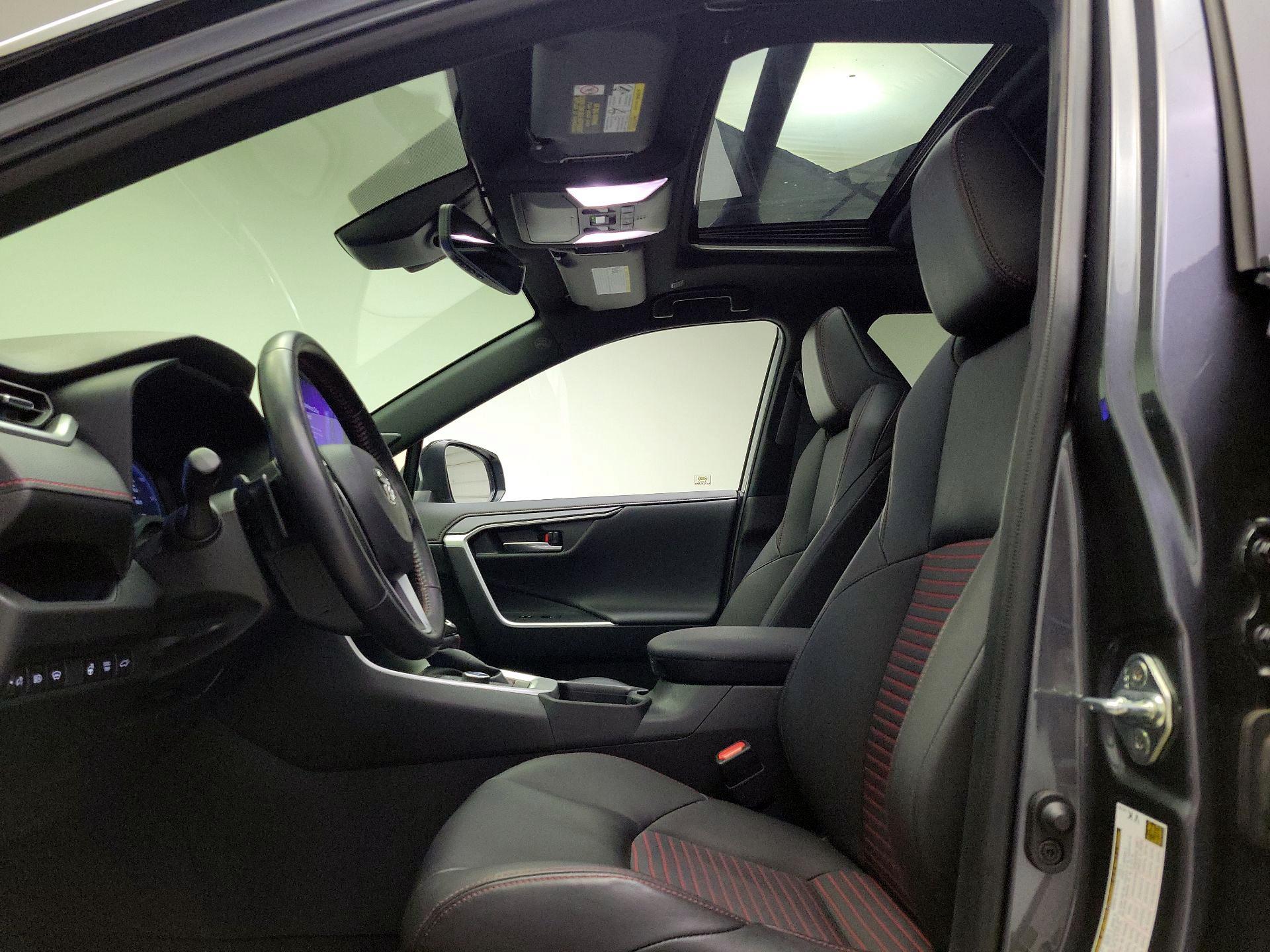 Thumbnail: 2023 Toyota RAV4 - 19