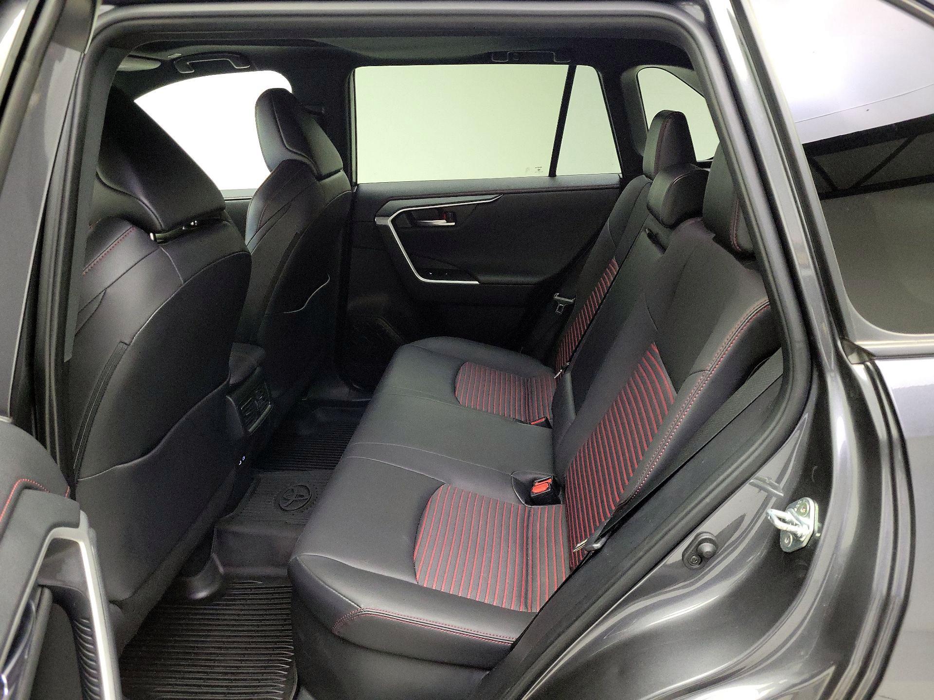 Thumbnail: 2023 Toyota RAV4 - 20