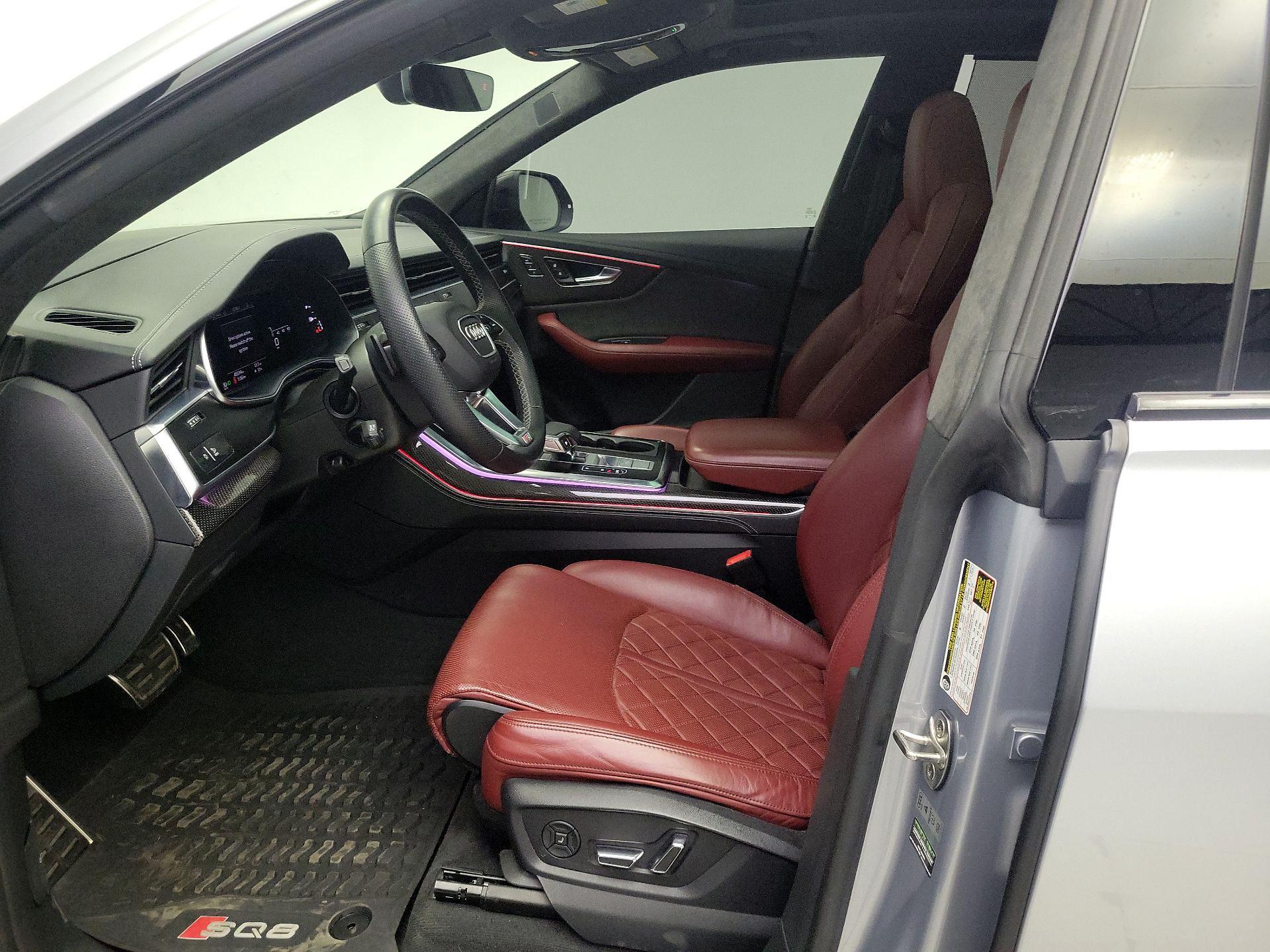 Thumbnail: 2021 Audi SQ8 - 11