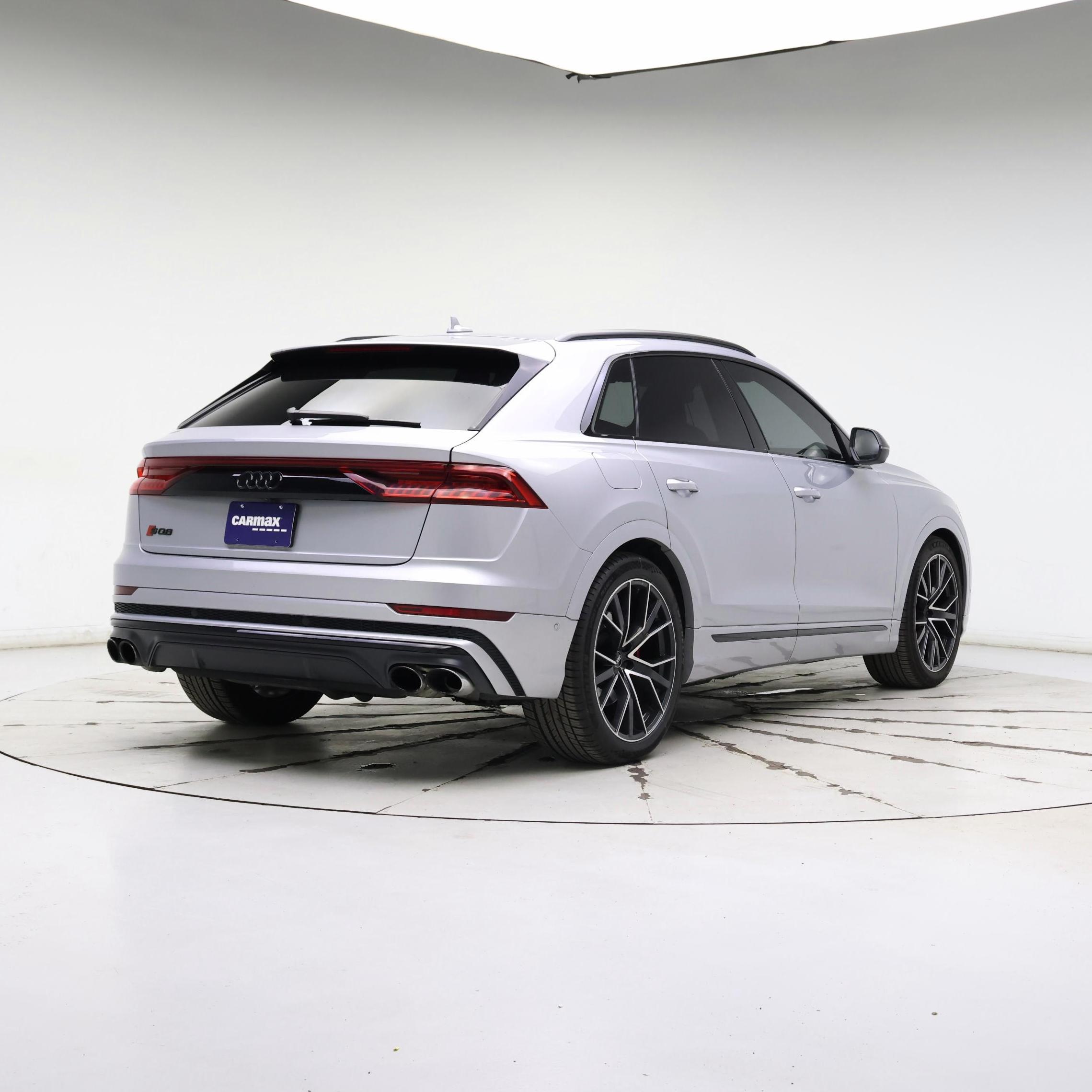 Thumbnail: 2021 Audi SQ8 - 8