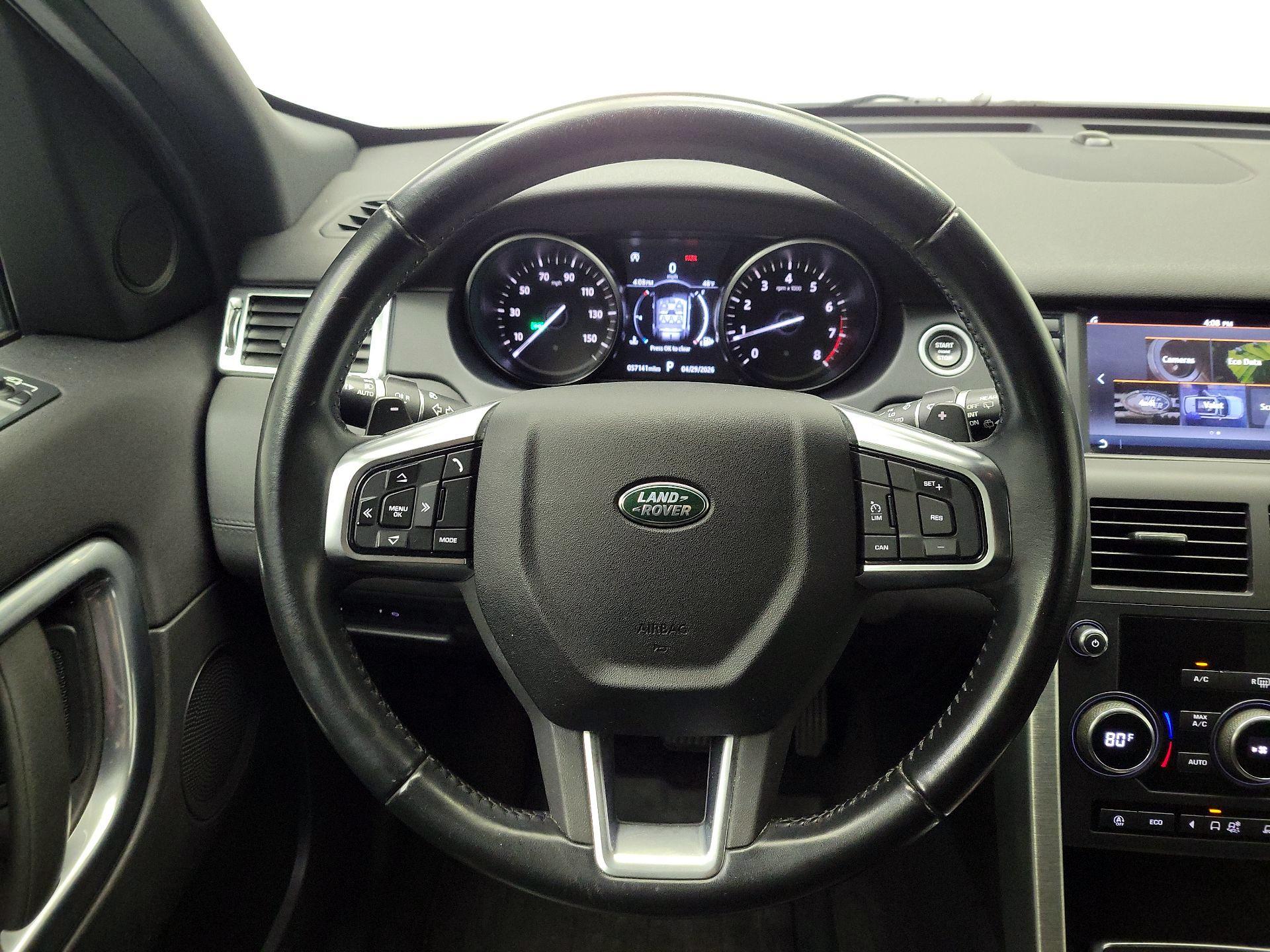 Thumbnail: 2018 Land Rover Discovery Sport - 10