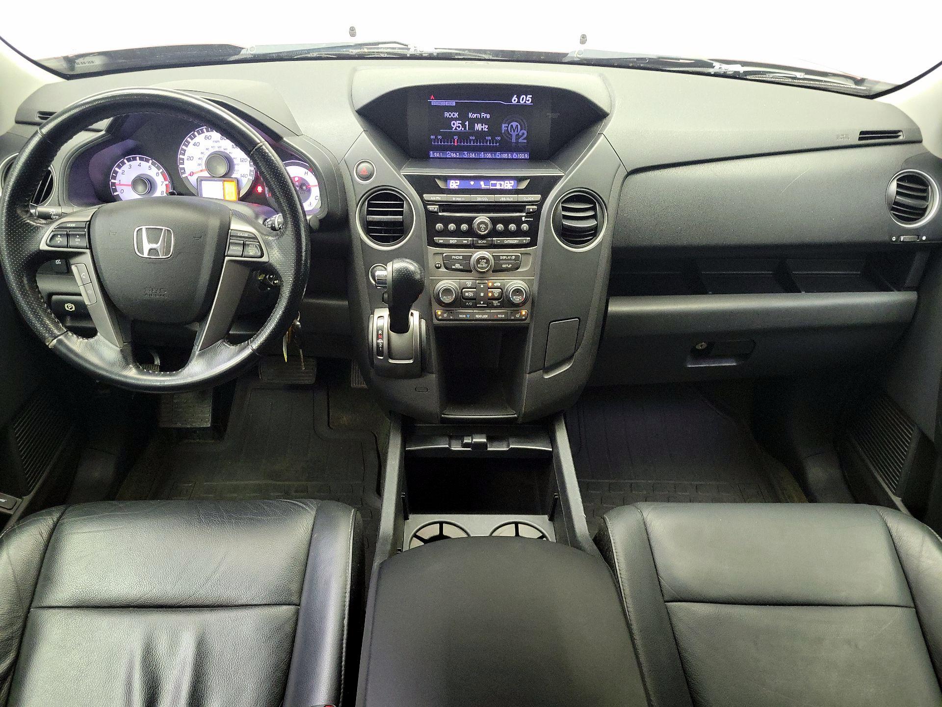 Thumbnail: 2015 Honda Pilot - 9