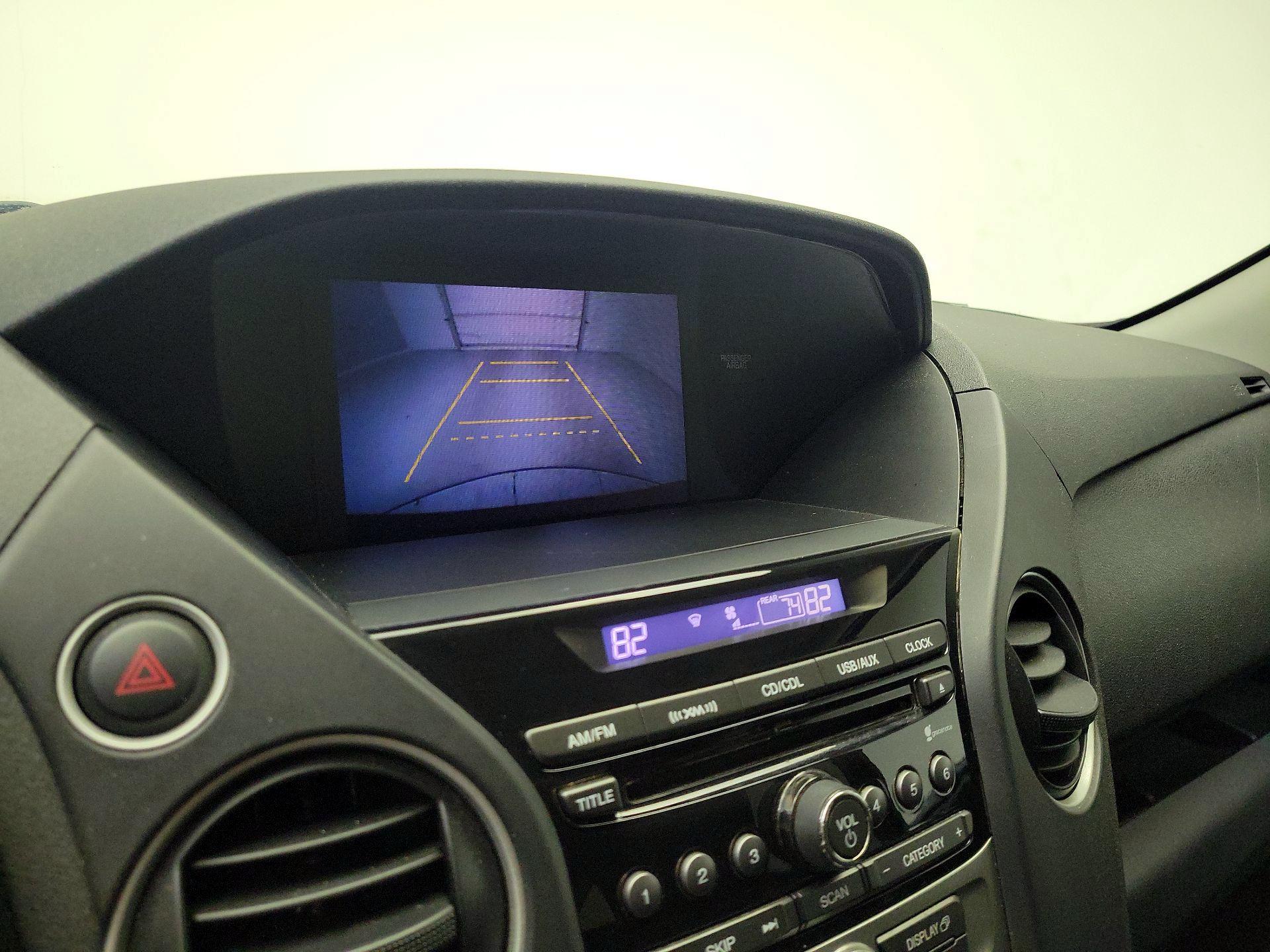 Thumbnail: 2015 Honda Pilot - 14