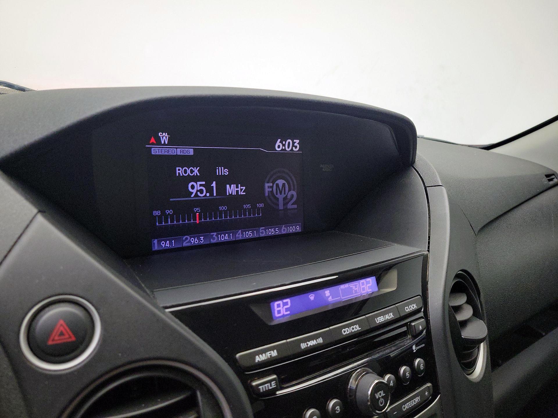 Thumbnail: 2015 Honda Pilot - 15