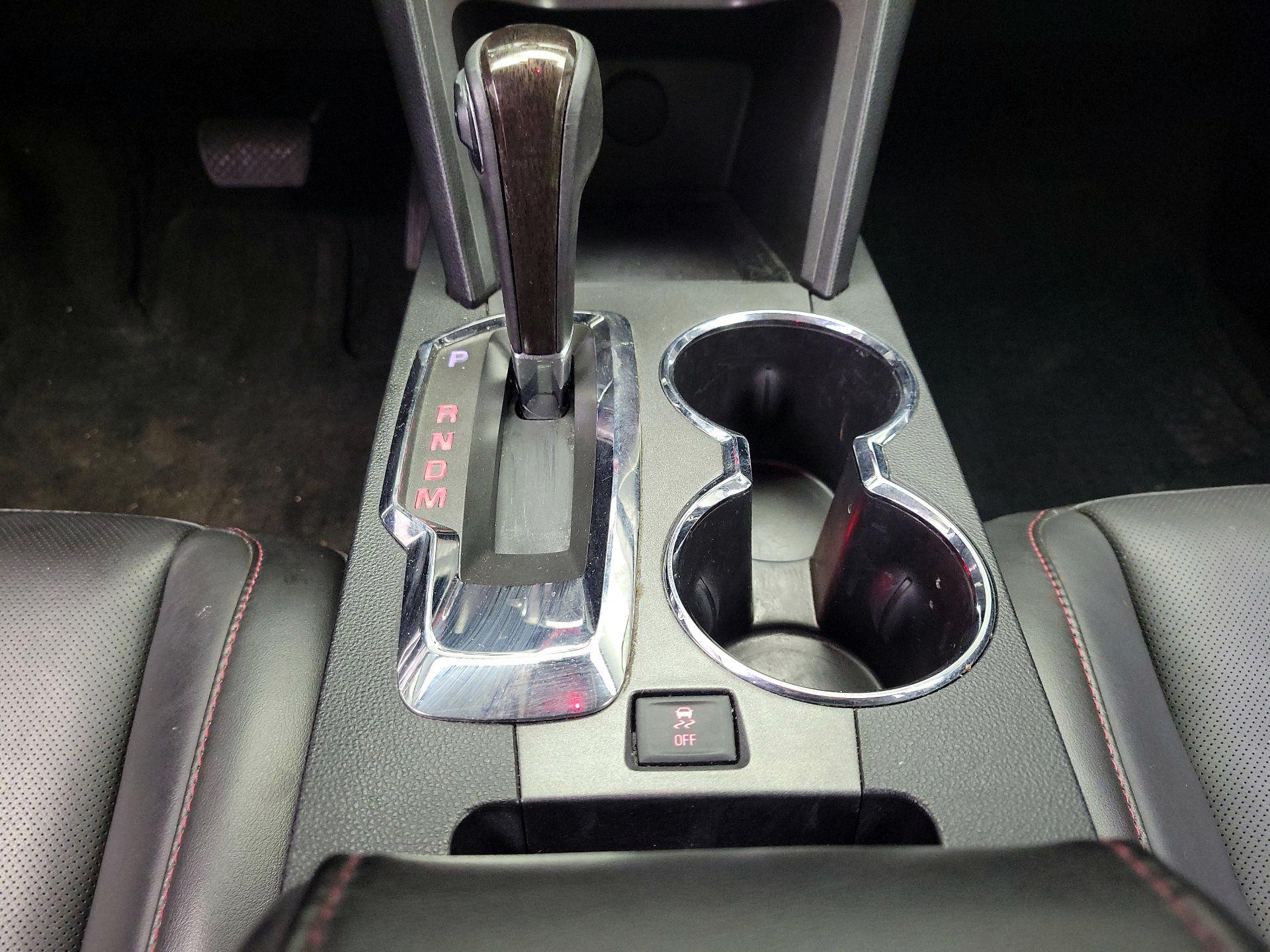 Thumbnail: 2014 GMC Terrain - 17