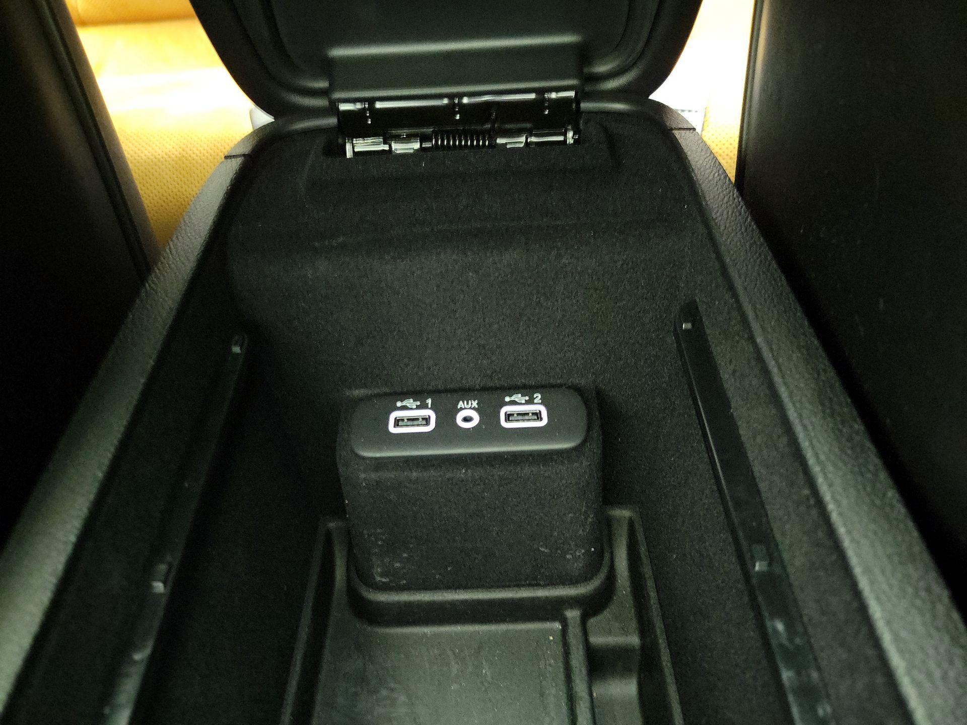 Thumbnail: 2021 Dodge Charger - 19