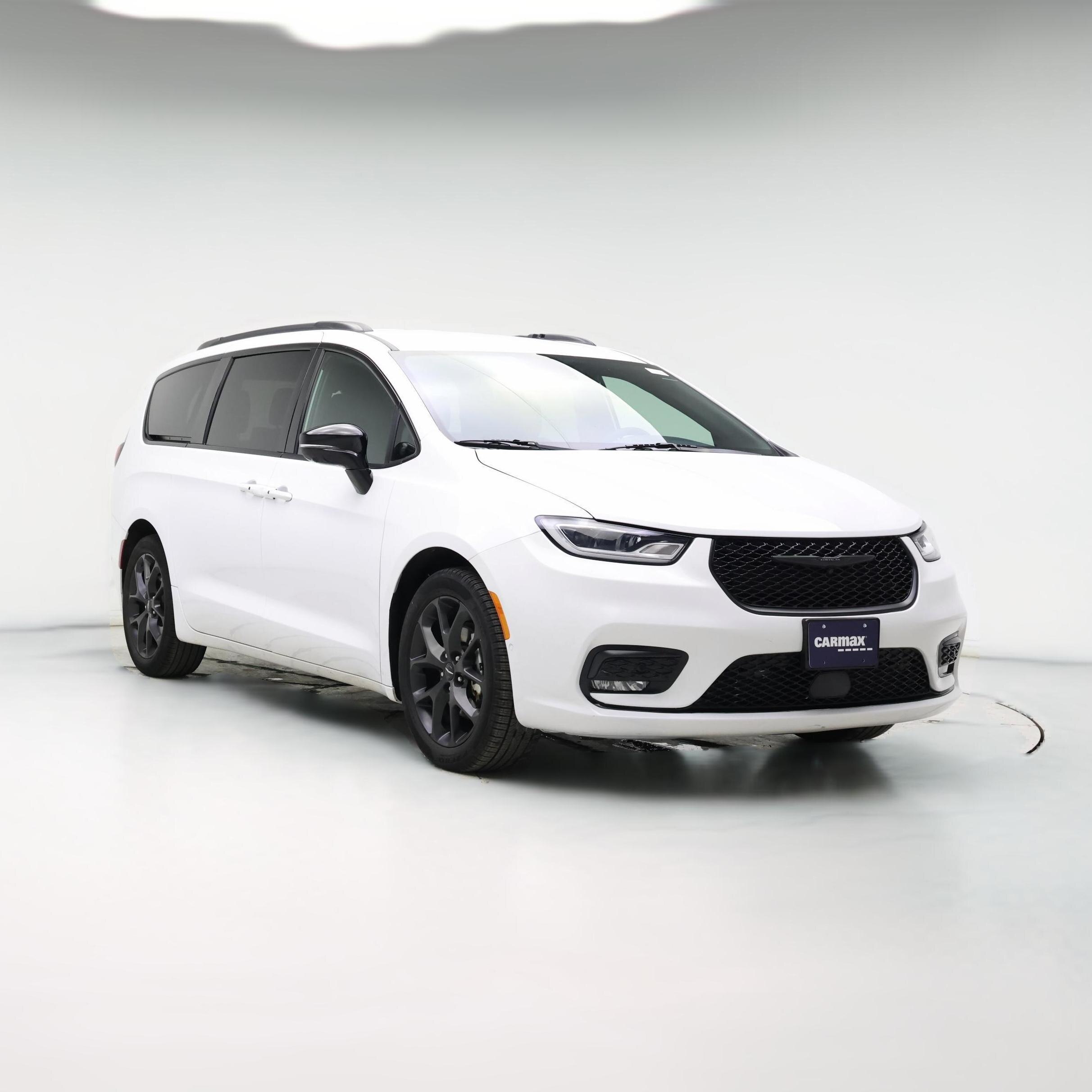 Thumbnail: 2024 Chrysler Pacifica - 1