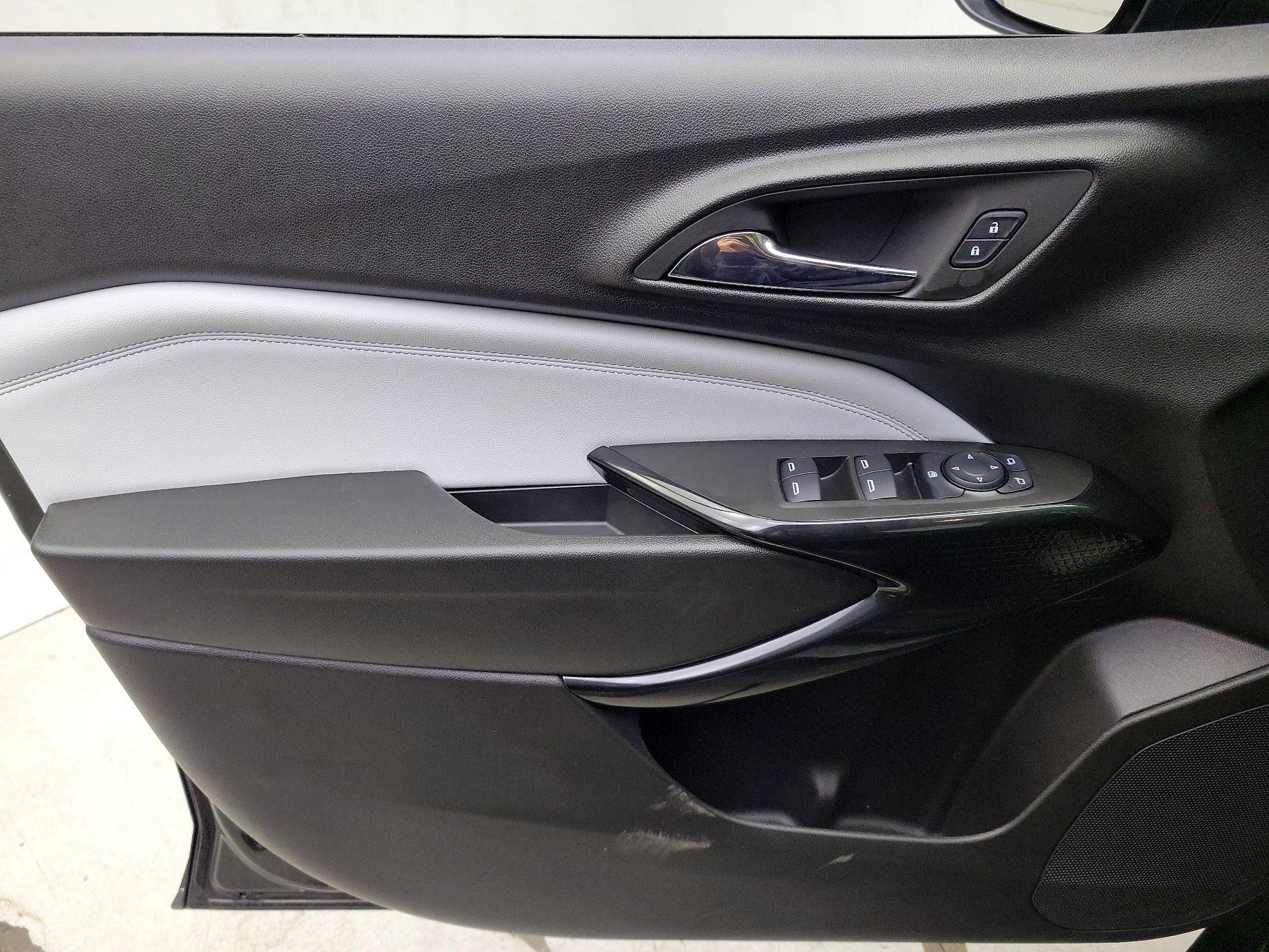 Thumbnail: 2025 Chevrolet Trax - 12