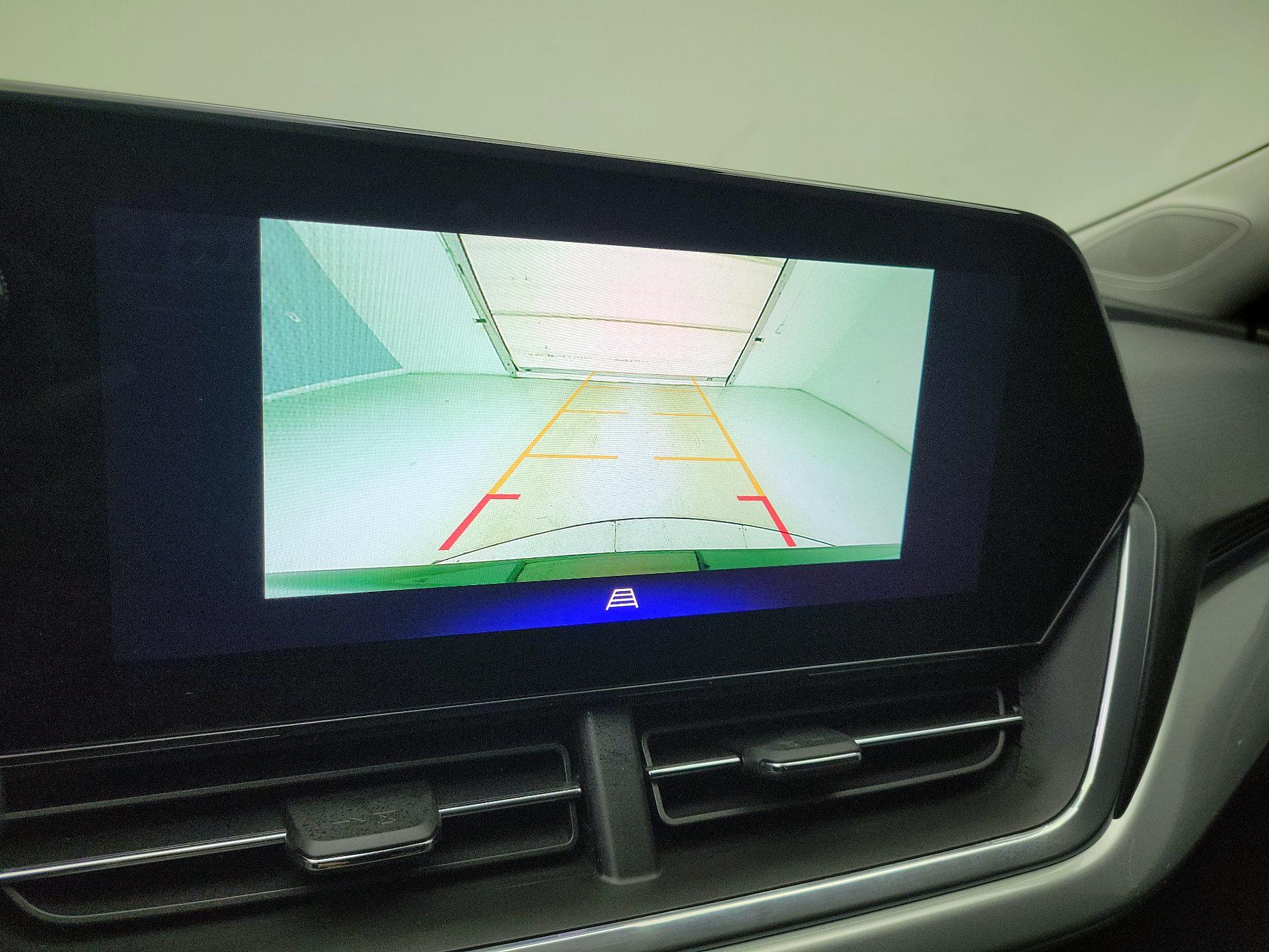 Thumbnail: 2025 Chevrolet Trax - 14