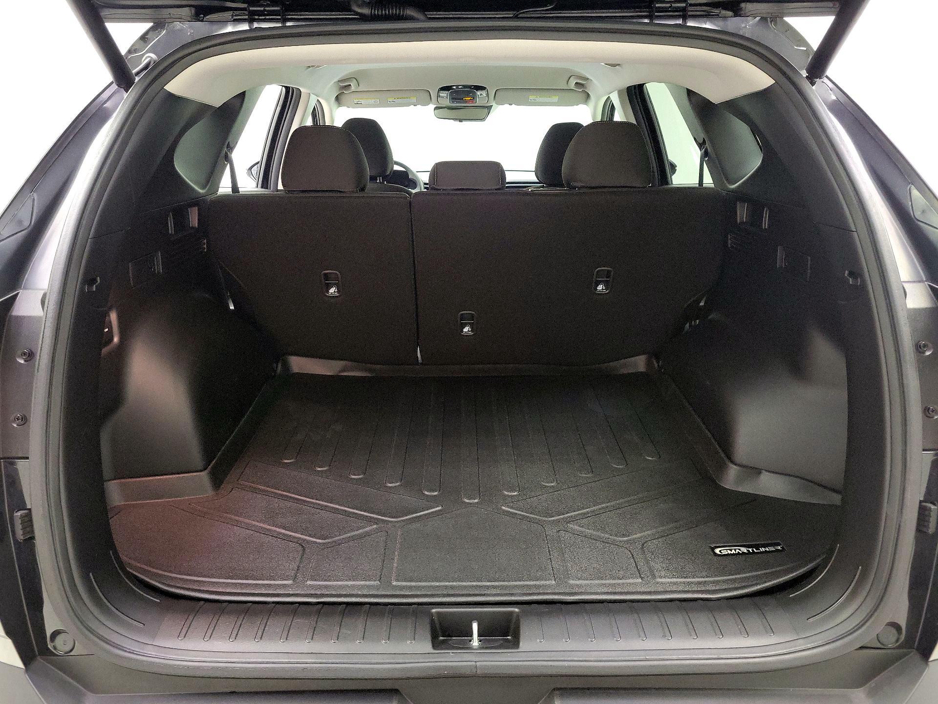 Thumbnail: 2023 Hyundai Tucson - 19