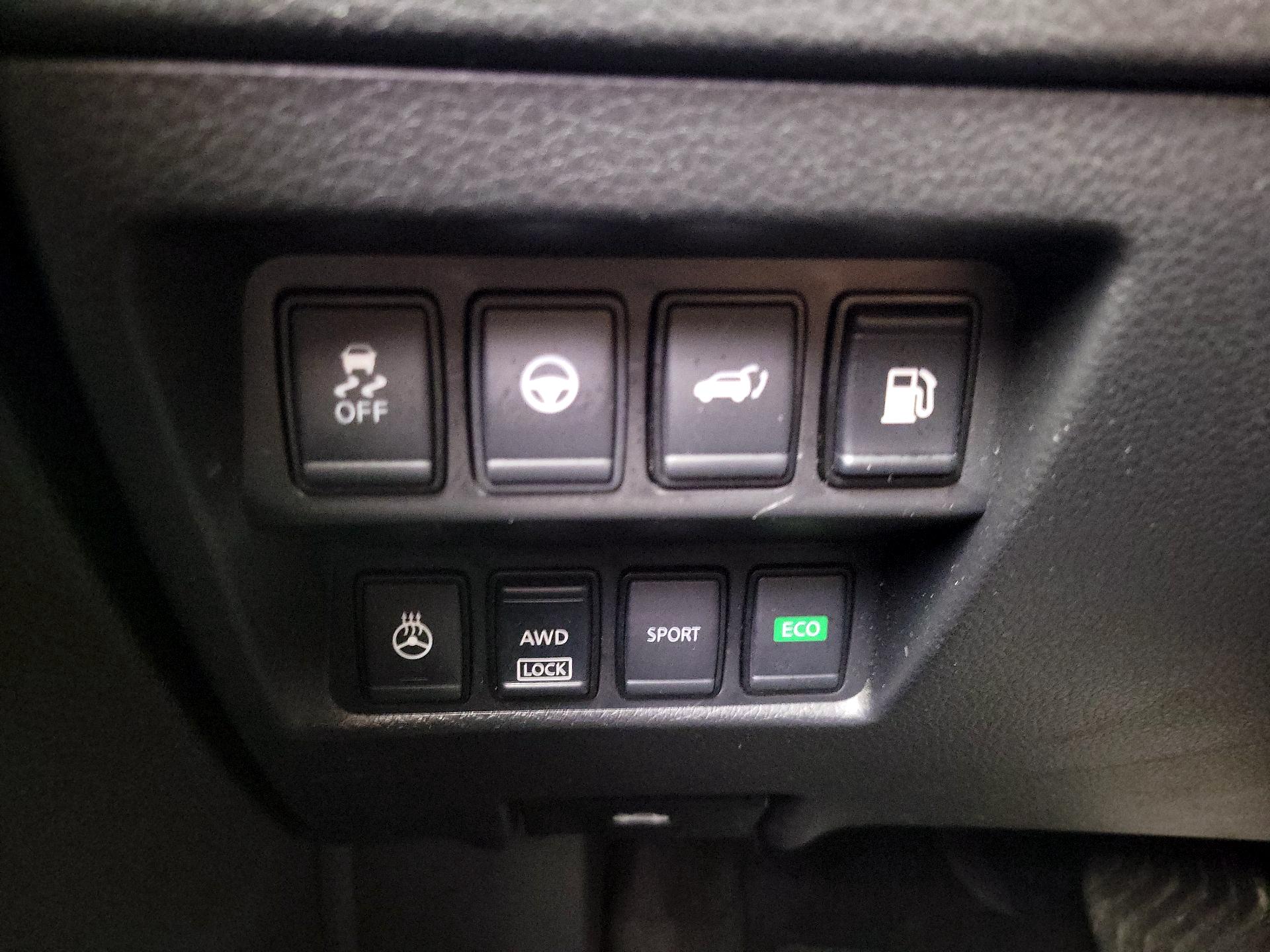 Thumbnail: 2019 Nissan Rogue - 13