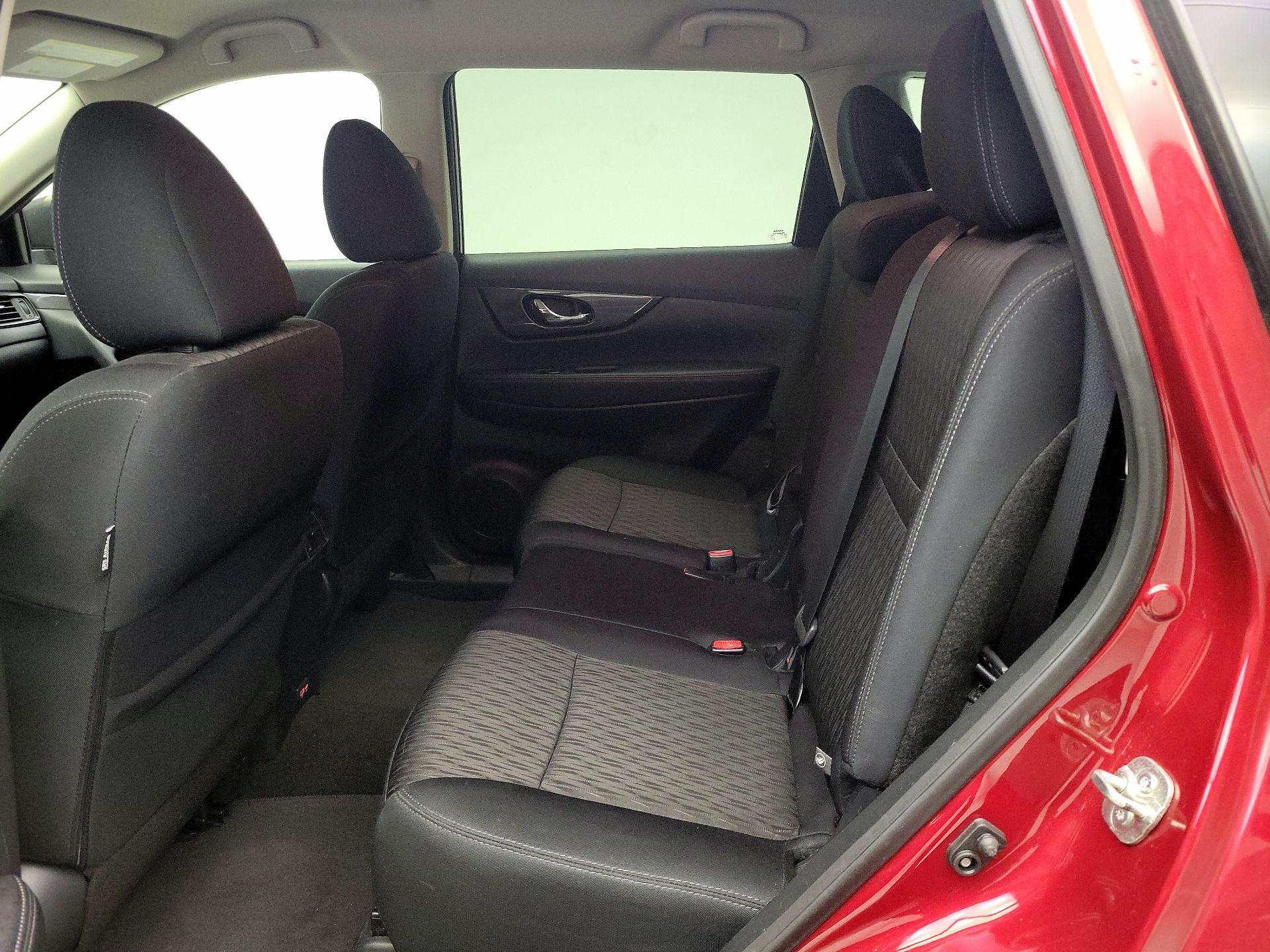 Thumbnail: 2019 Nissan Rogue - 20