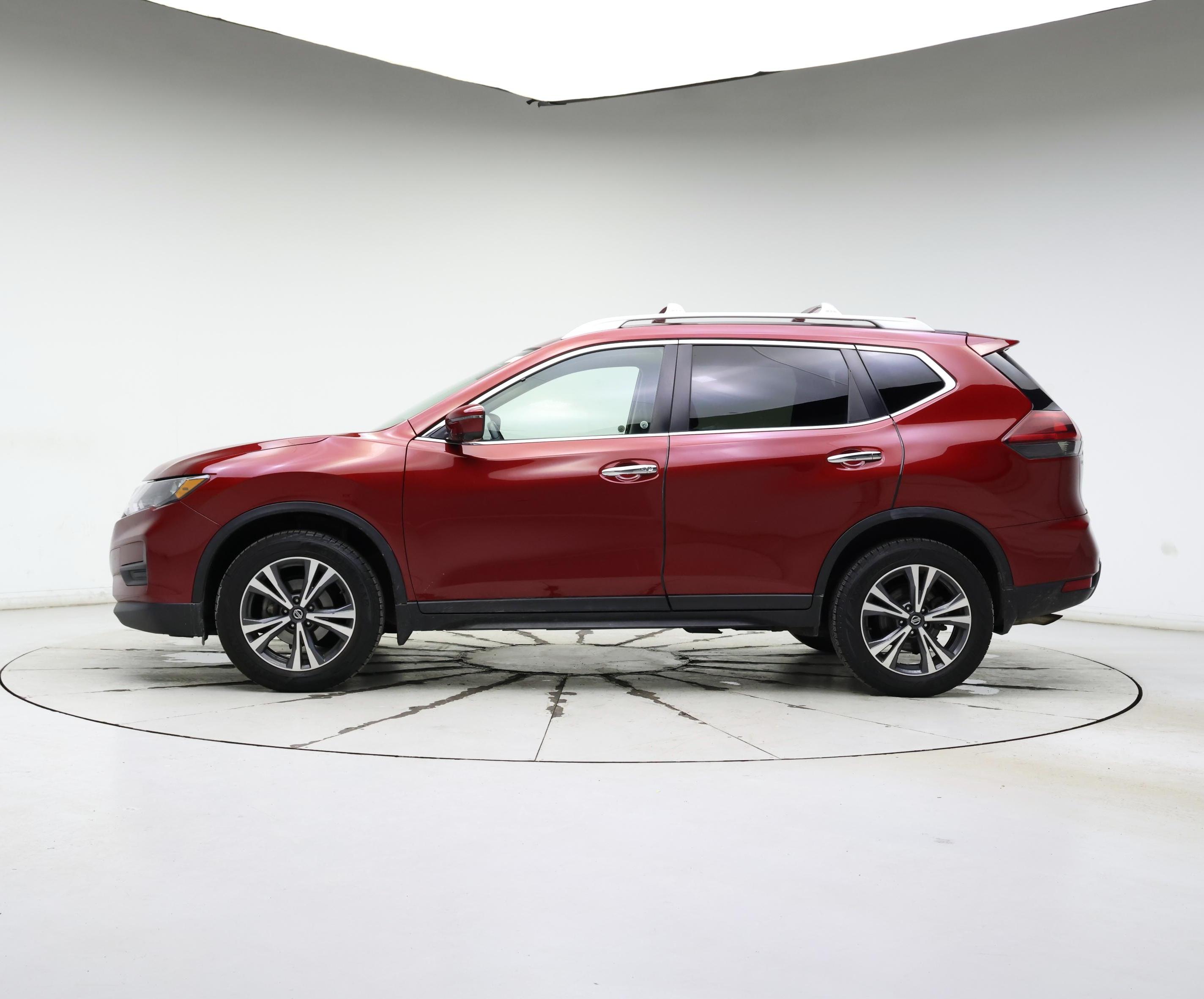Thumbnail: 2019 Nissan Rogue - 3