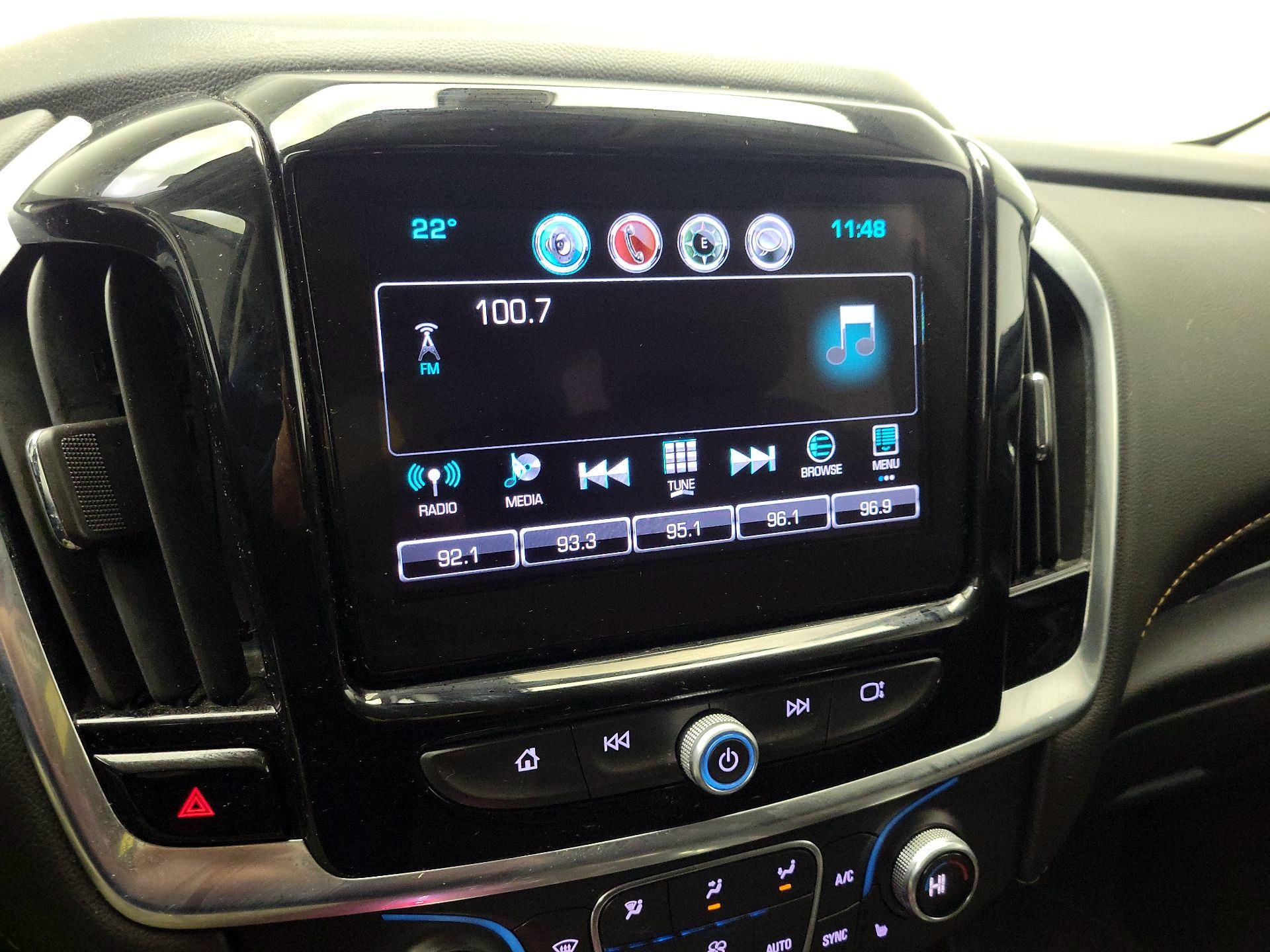 Thumbnail: 2019 Chevrolet Traverse - 15