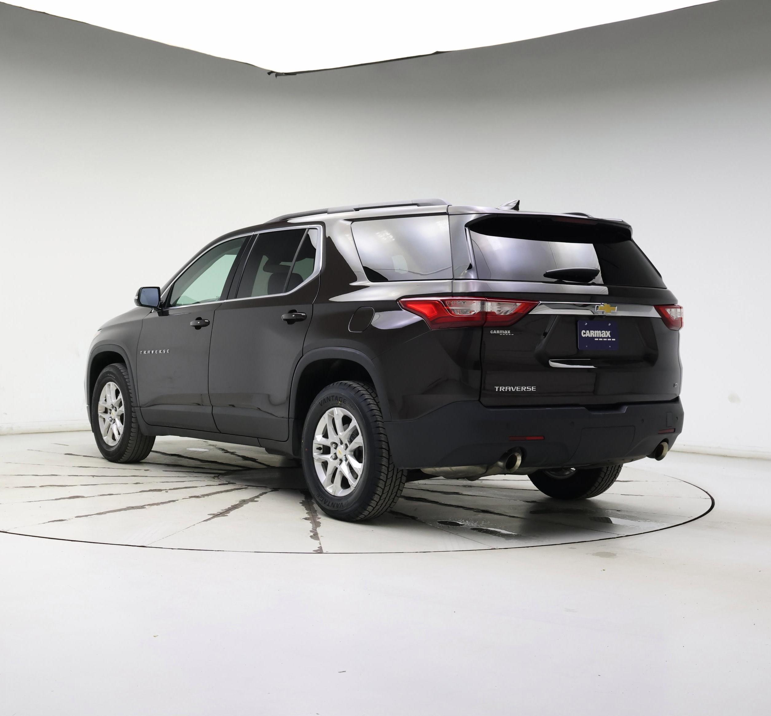 Thumbnail: 2019 Chevrolet Traverse - 2