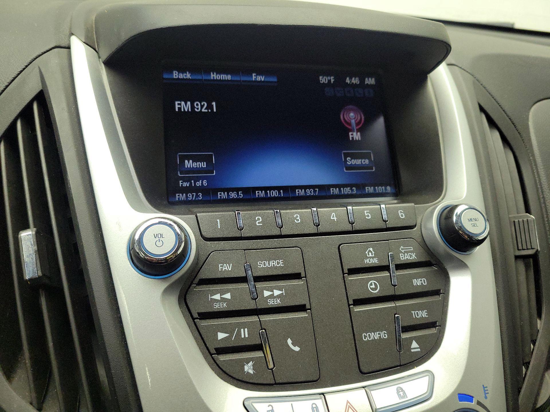 Thumbnail: 2015 Chevrolet Equinox - 14