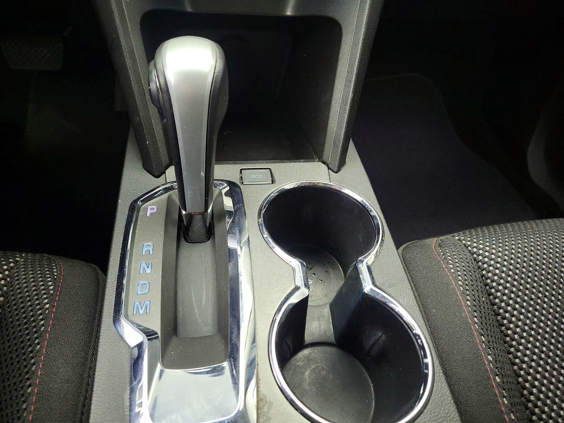 Thumbnail: 2015 Chevrolet Equinox - 16