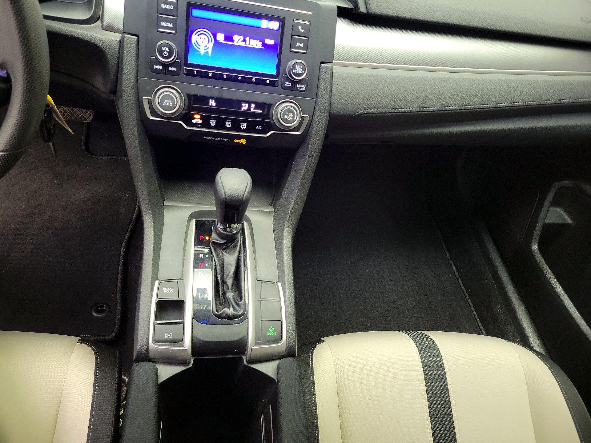 Thumbnail: 2016 Honda Civic - 16