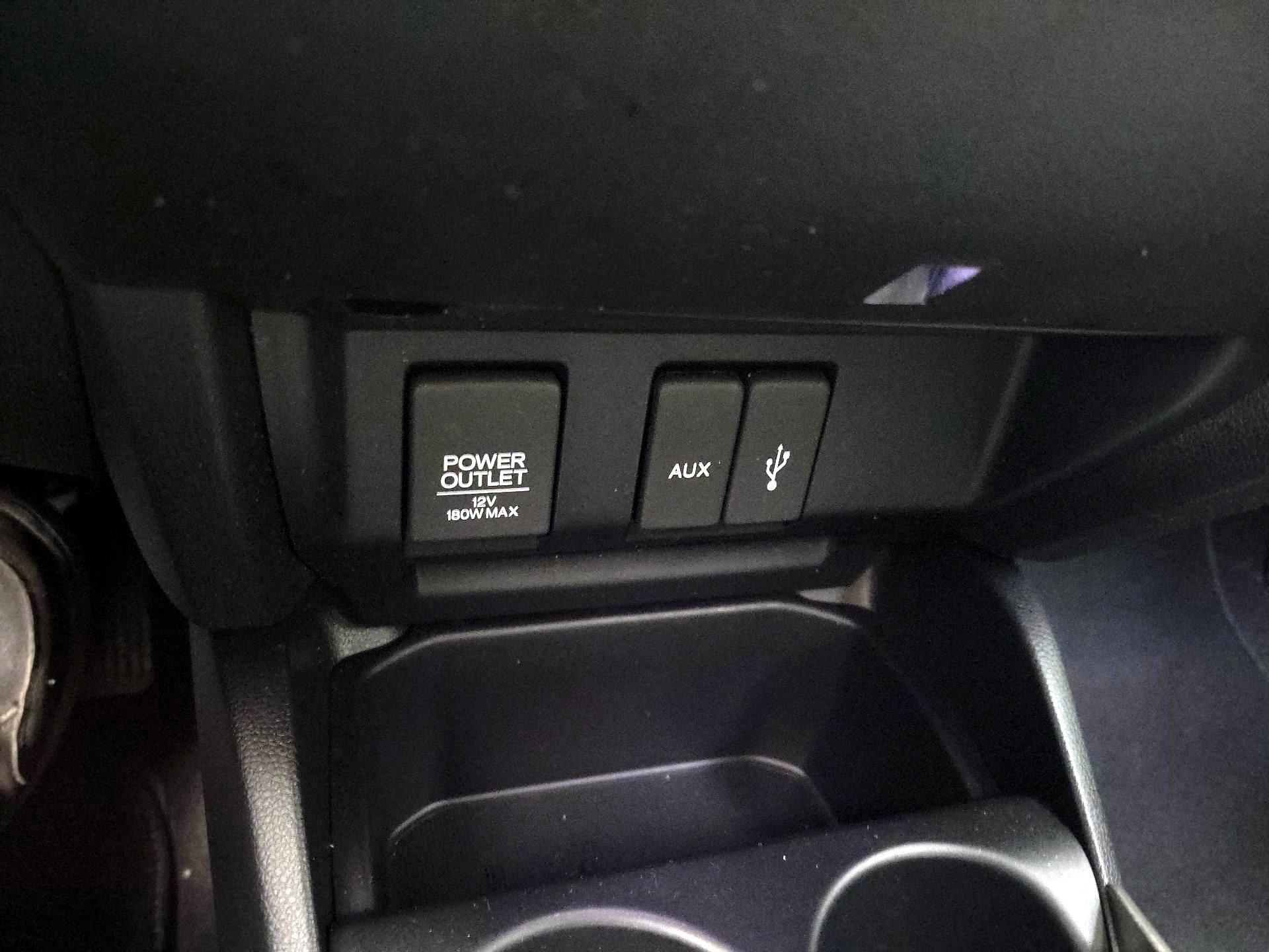 Thumbnail: 2016 Honda Fit - 17