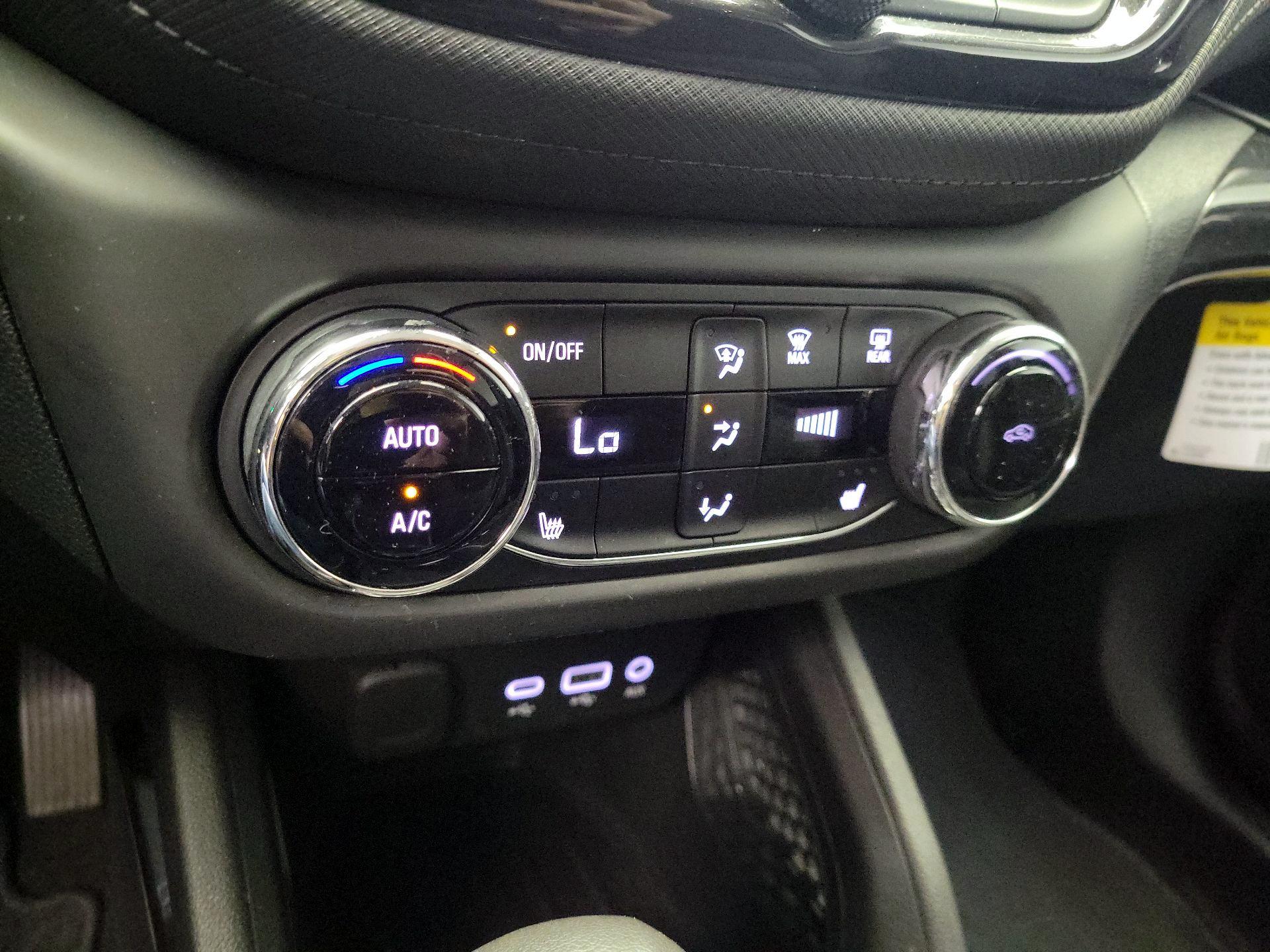 Thumbnail: 2021 Chevrolet TrailBlazer - 15