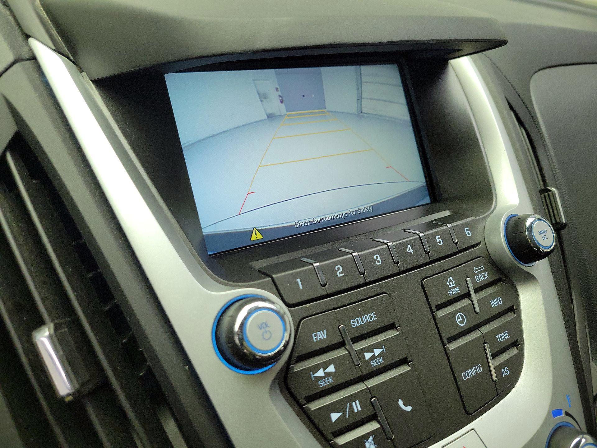 Thumbnail: 2016 Chevrolet Equinox - 13