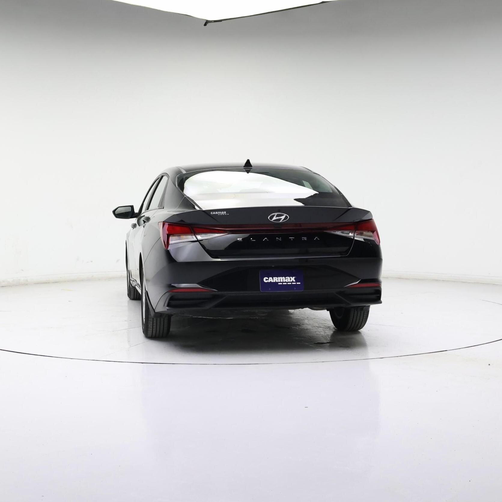 Thumbnail: 2022 Hyundai Elantra - 6