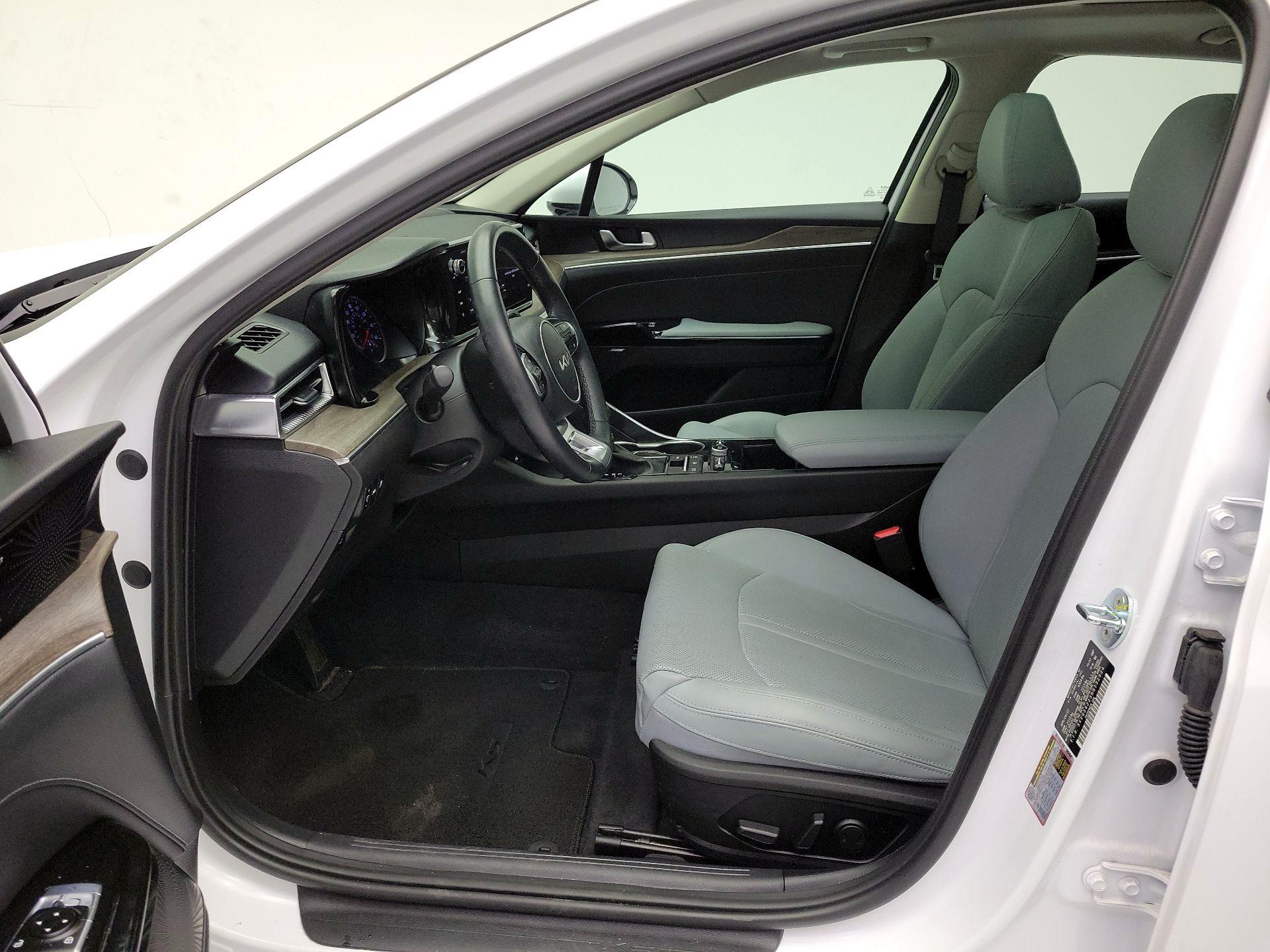 Thumbnail: 2022 Kia K5 - 11