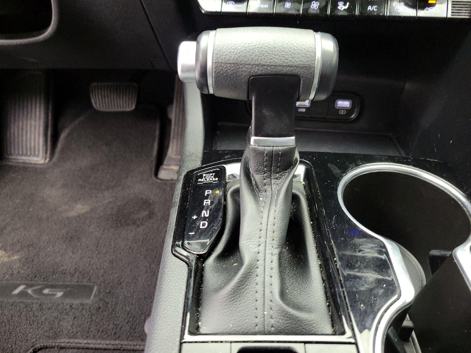 Thumbnail: 2022 Kia K5 - 17