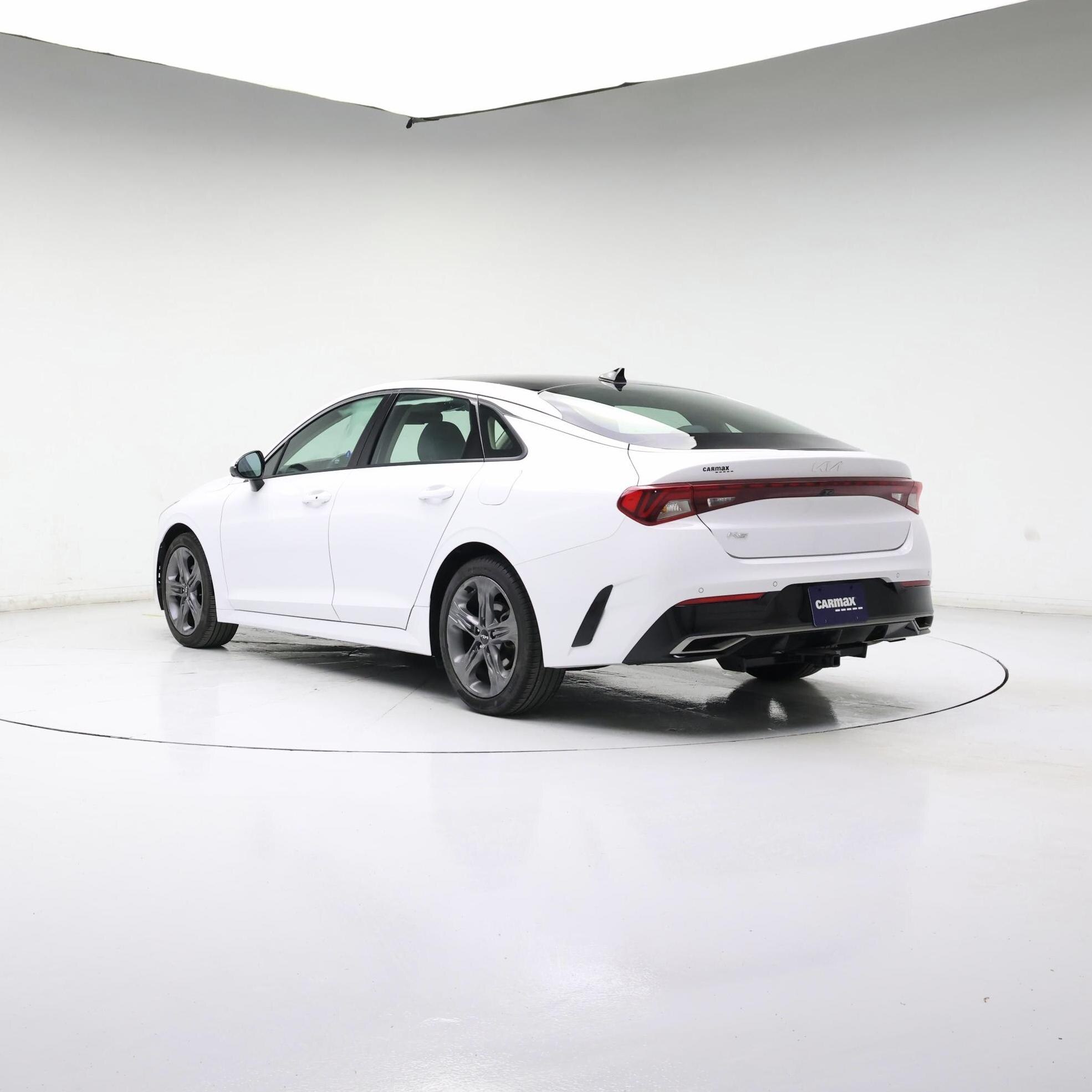 Thumbnail: 2022 Kia K5 - 2