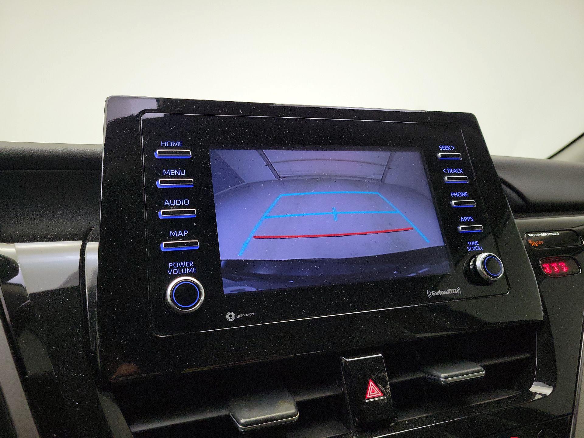 Thumbnail: 2022 Toyota Camry - 14