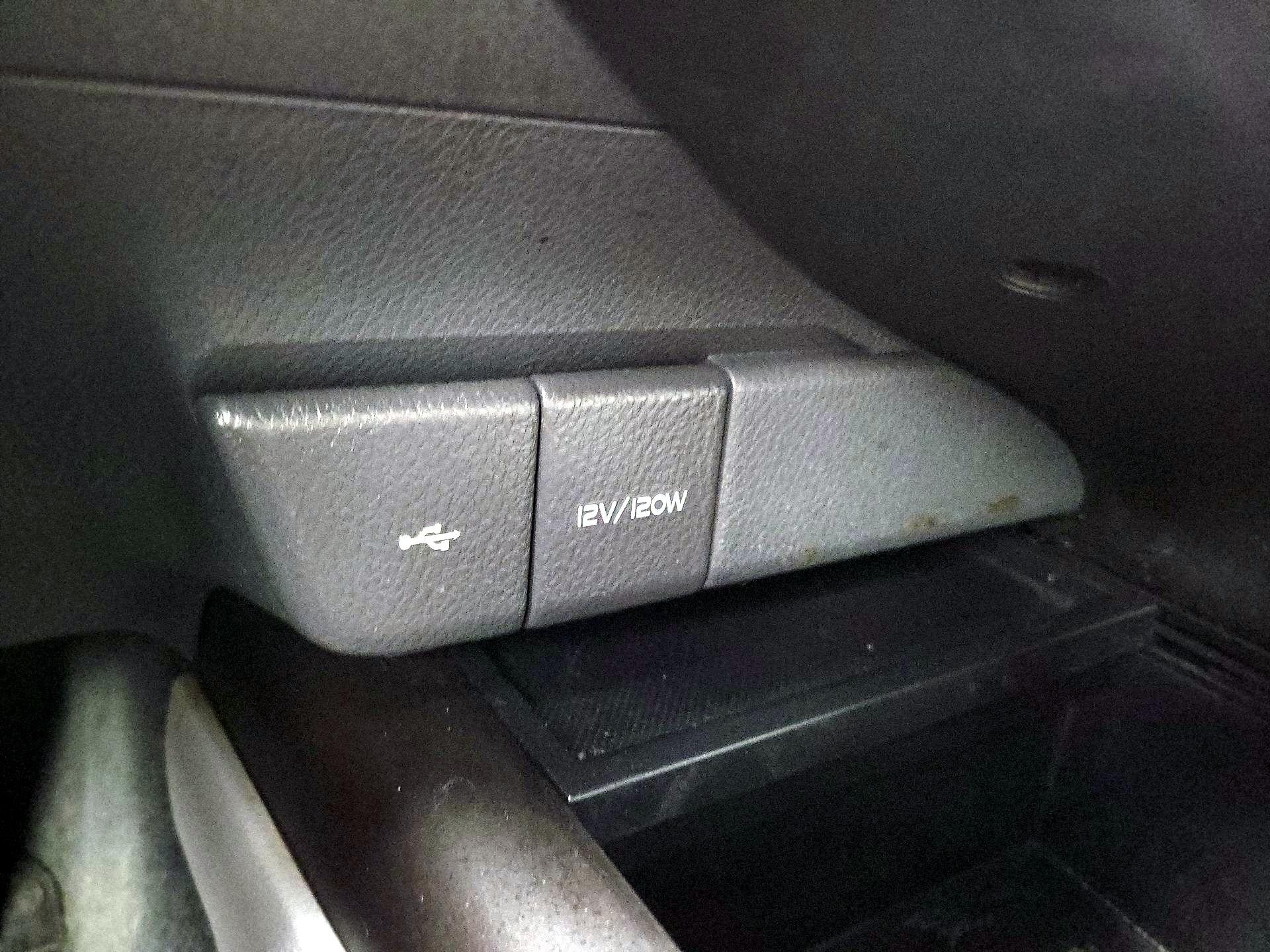 Thumbnail: 2022 Toyota Camry - 18