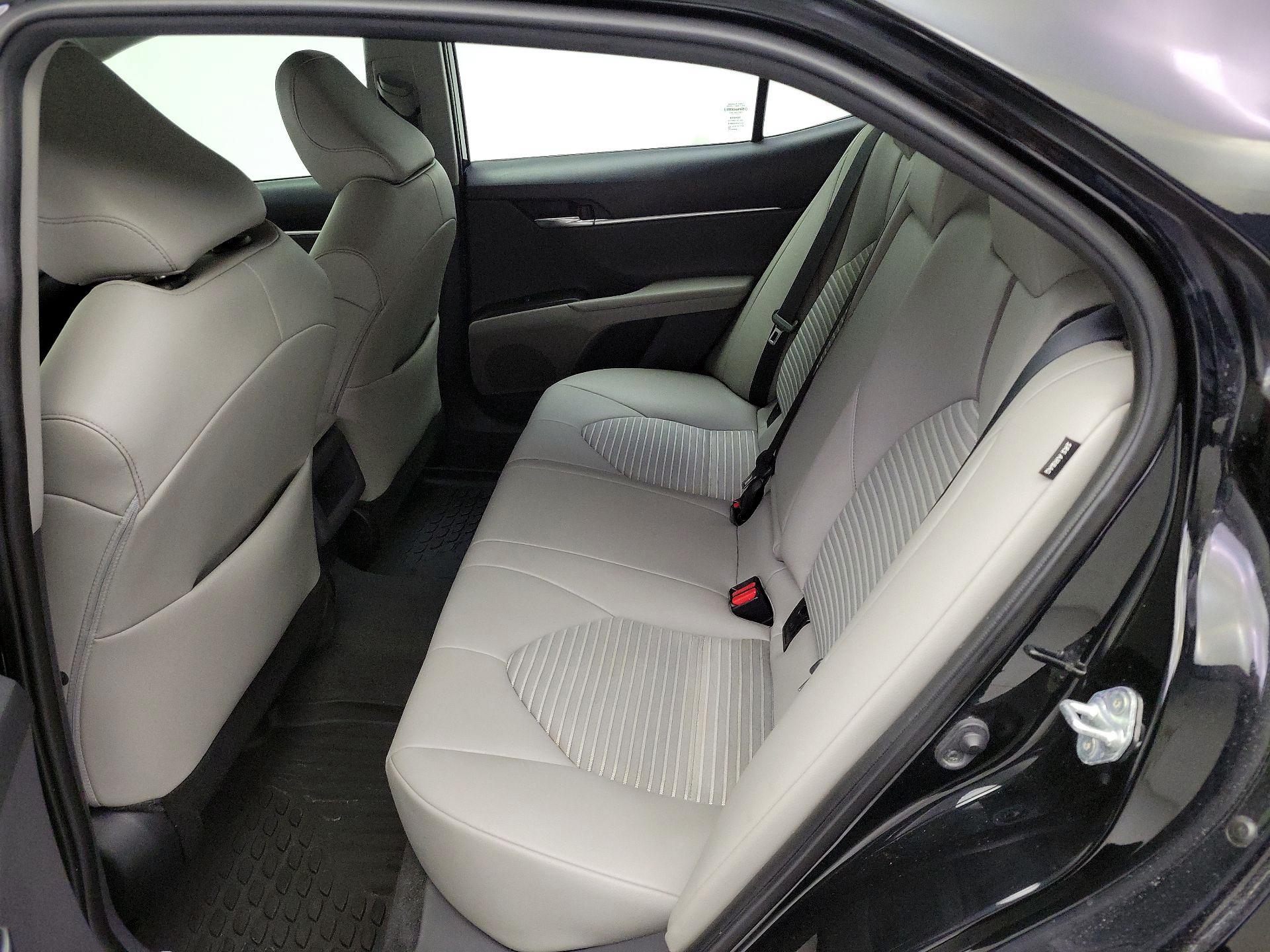 Thumbnail: 2022 Toyota Camry - 19