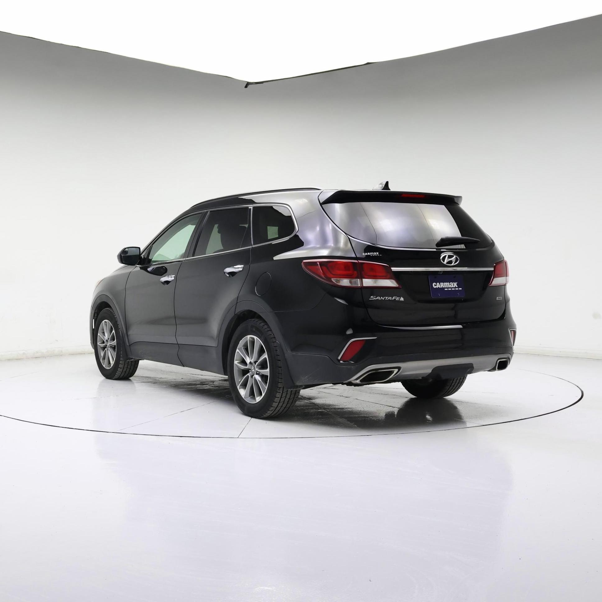 Thumbnail: 2018 Hyundai Santa Fe - 2