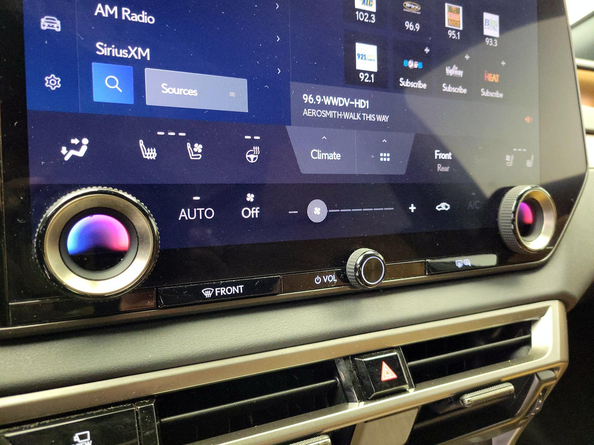 Thumbnail: 2024 Lexus RX - 15