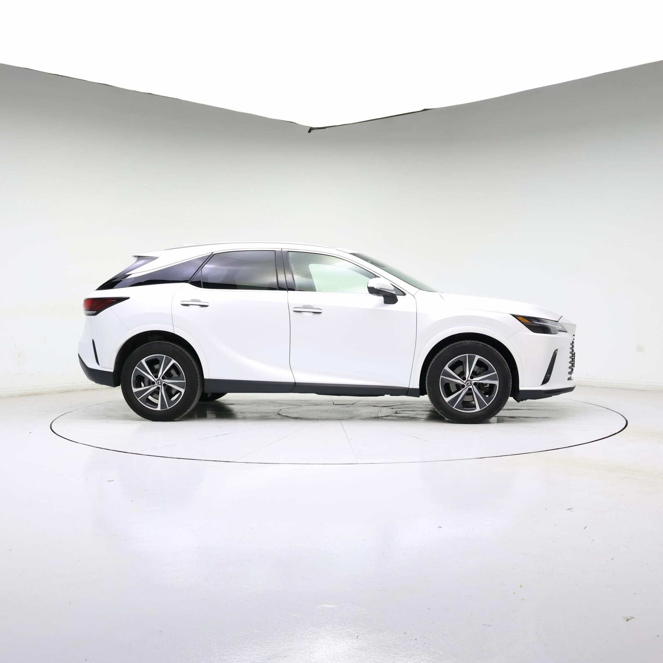 Thumbnail: 2024 Lexus RX - 7