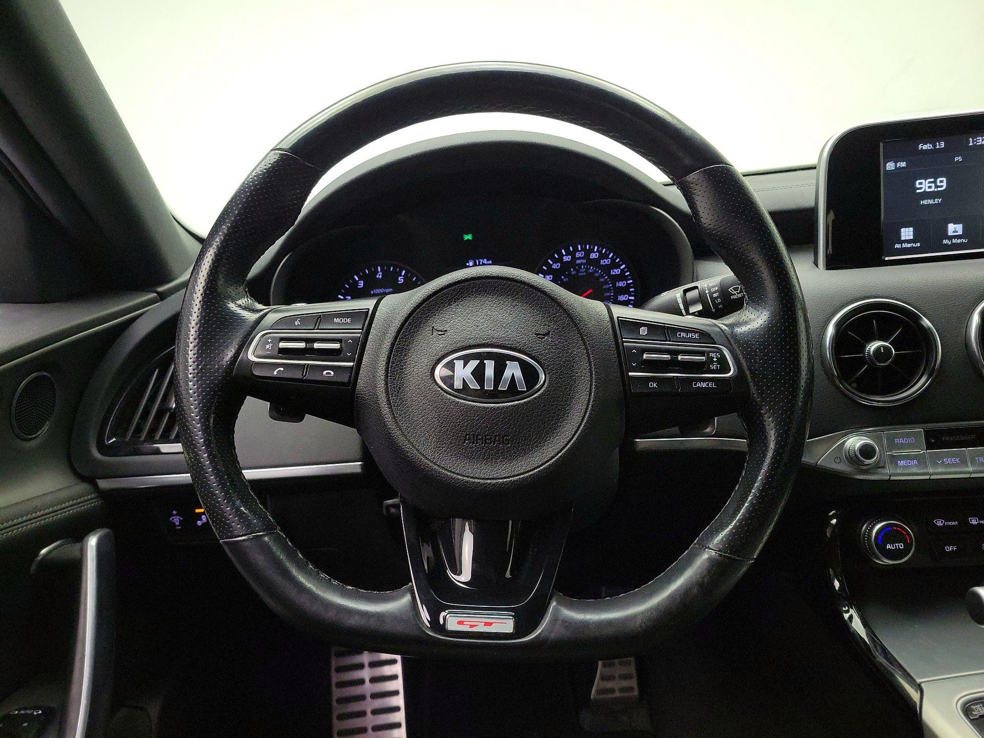 Thumbnail: 2021 Kia Stinger - 10