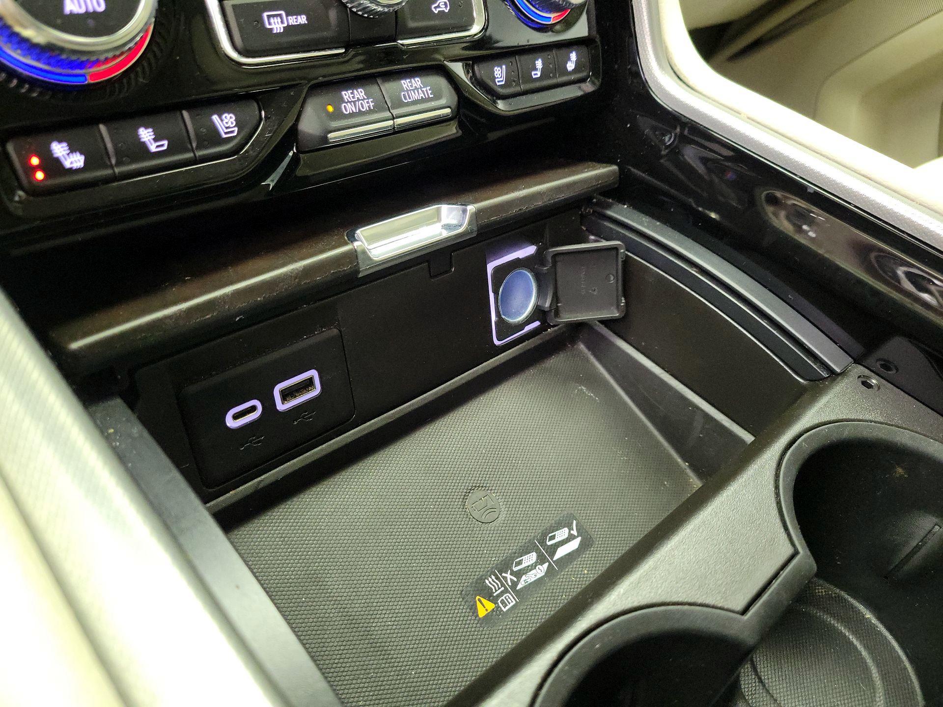 Thumbnail: 2022 GMC Yukon - 19