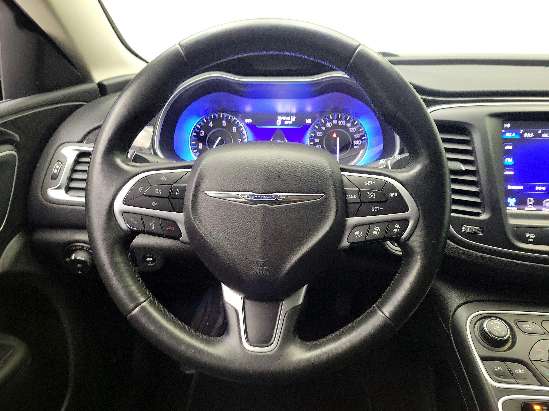 Thumbnail: 2015 Chrysler 200 - 10