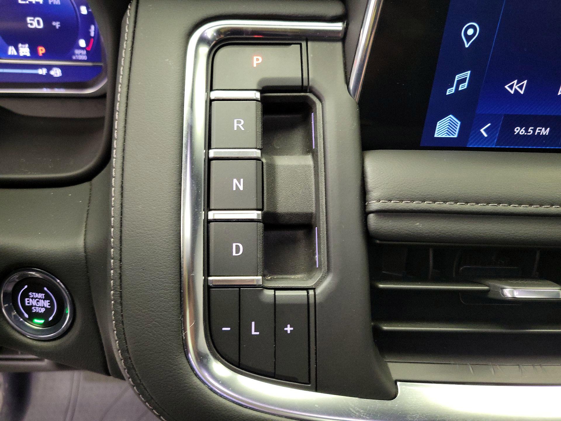 Thumbnail: 2023 Chevrolet Tahoe - 17