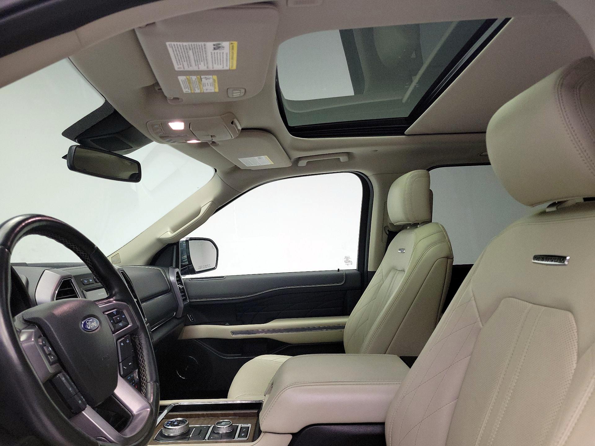 Thumbnail: 2019 Ford Expedition - 20