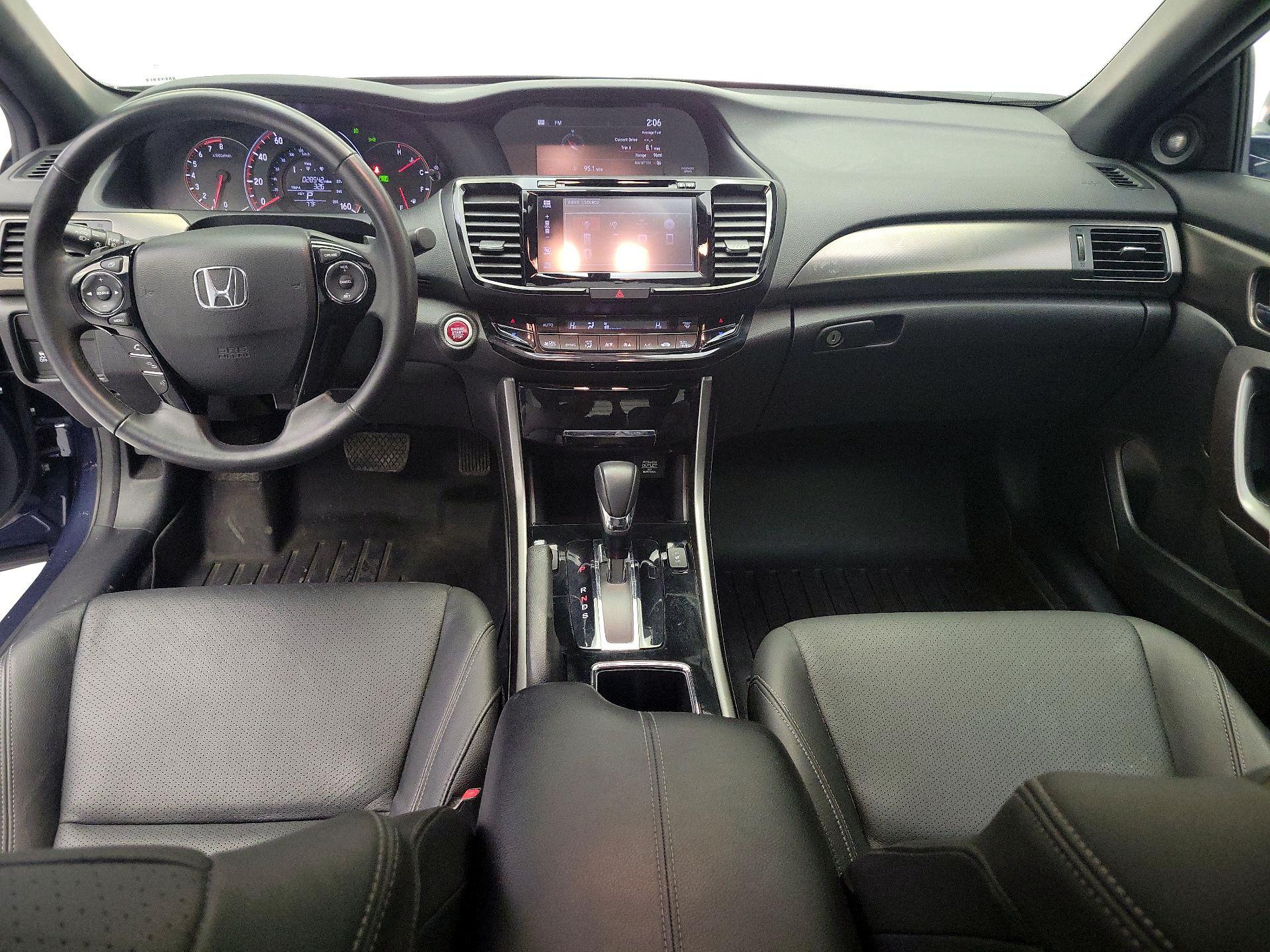 Thumbnail: 2017 Honda Accord - 9