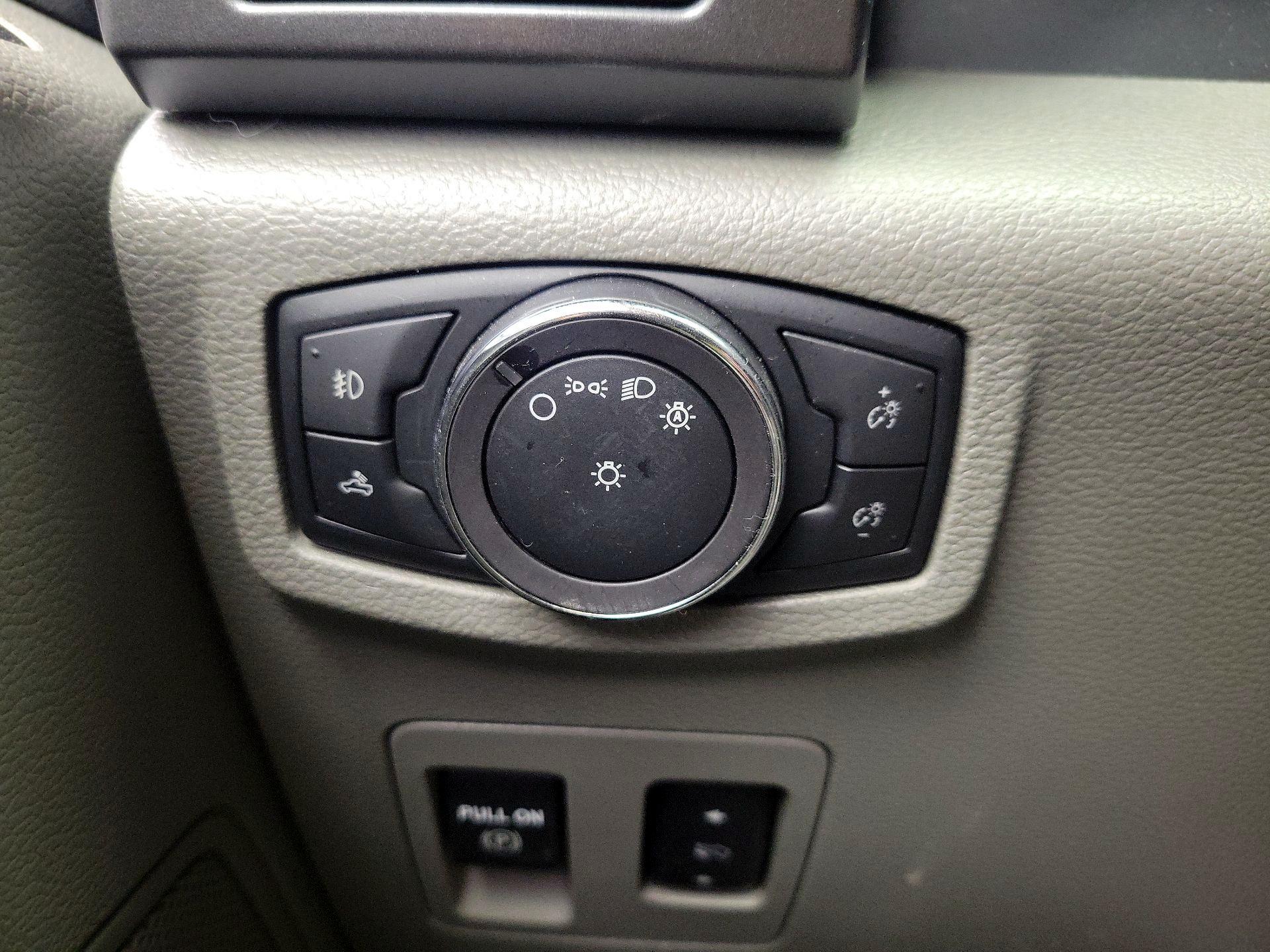 Thumbnail: 2018 Ford F-150 - 13