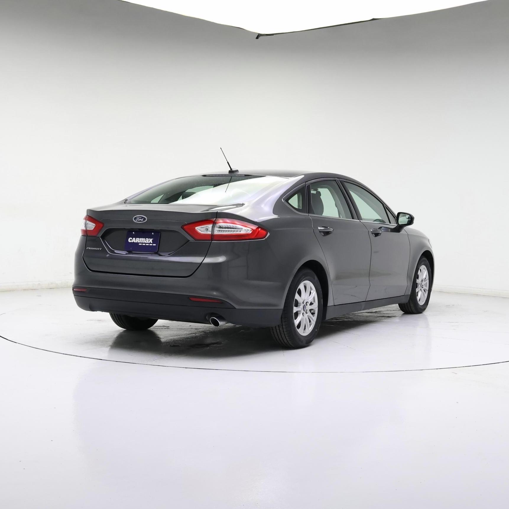 Thumbnail: 2016 Ford Fusion - 8