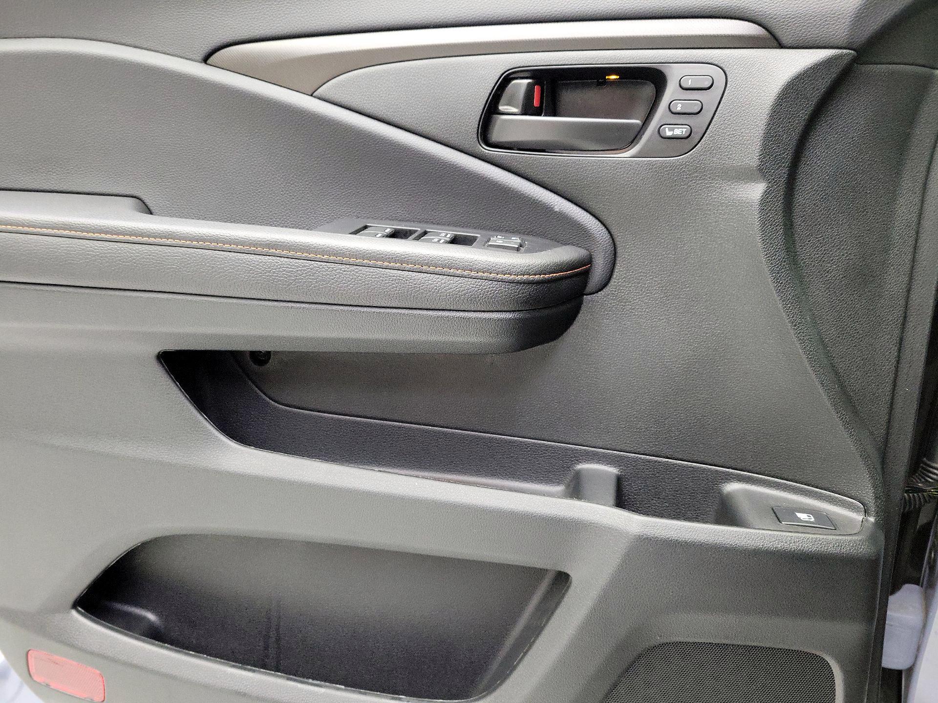 Thumbnail: 2025 Honda Ridgeline - 12