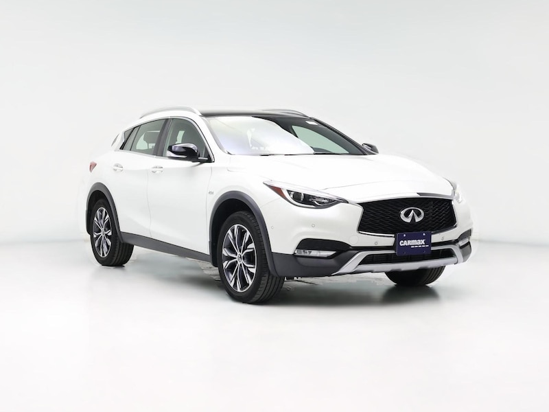 2017 INFINITI QX30 Premium -
                  Kenosha, WI