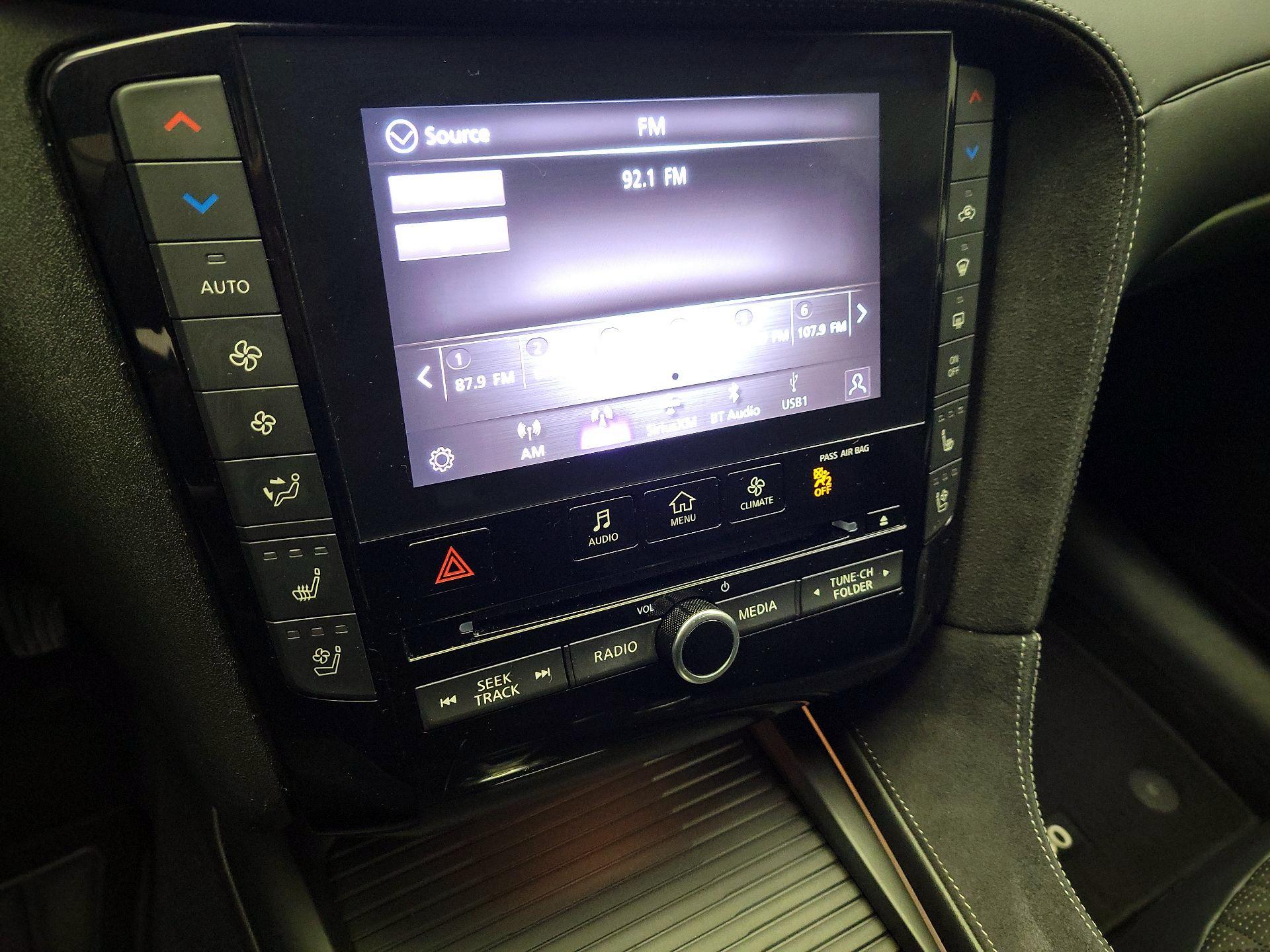 Thumbnail: 2022 INFINITI QX50 - 16