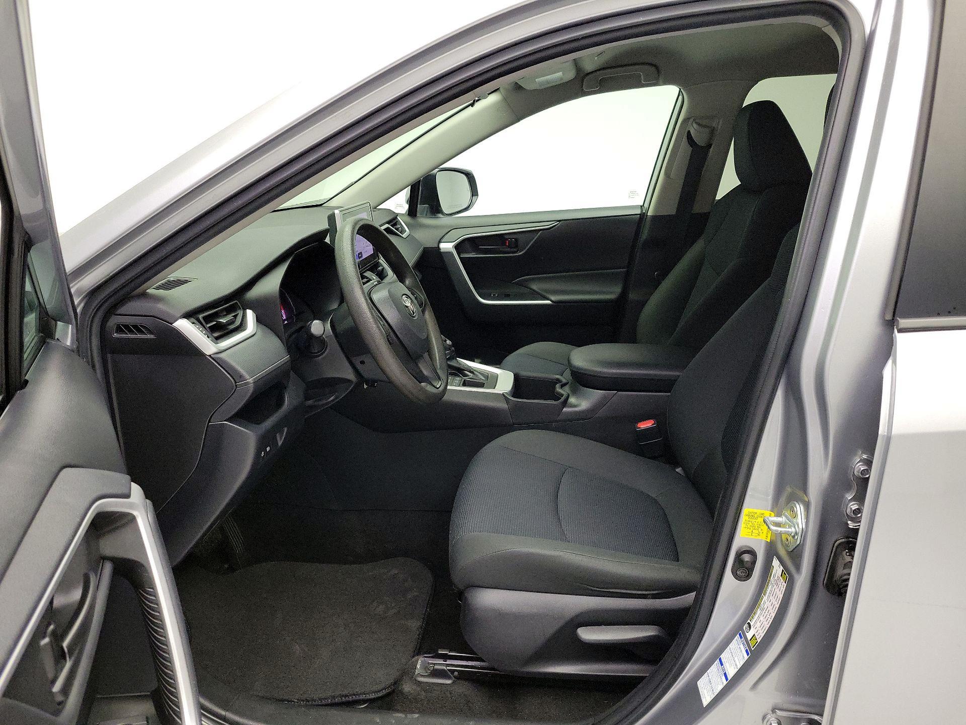 Thumbnail: 2023 Toyota RAV4 - 11