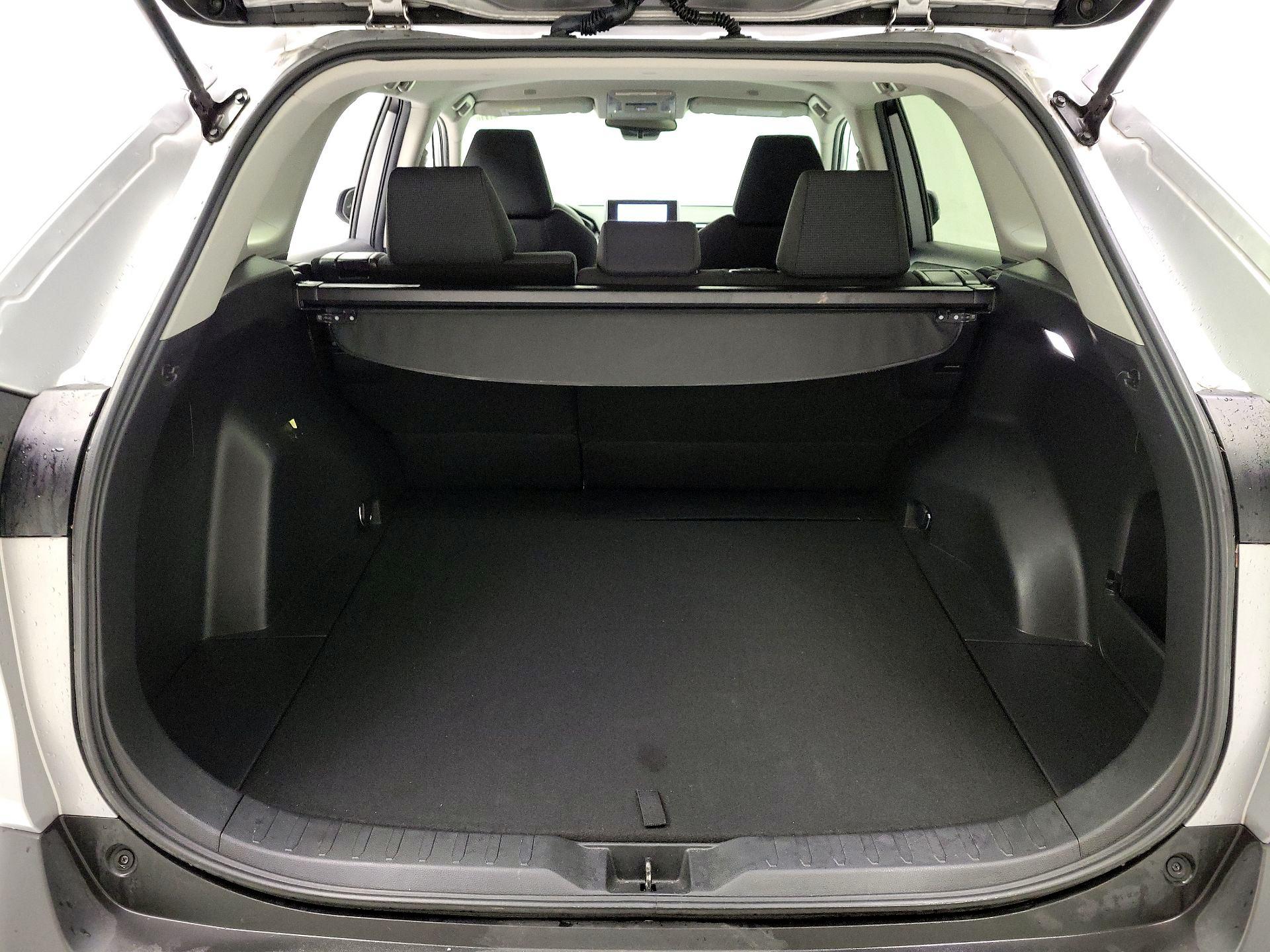 Thumbnail: 2023 Toyota RAV4 - 19