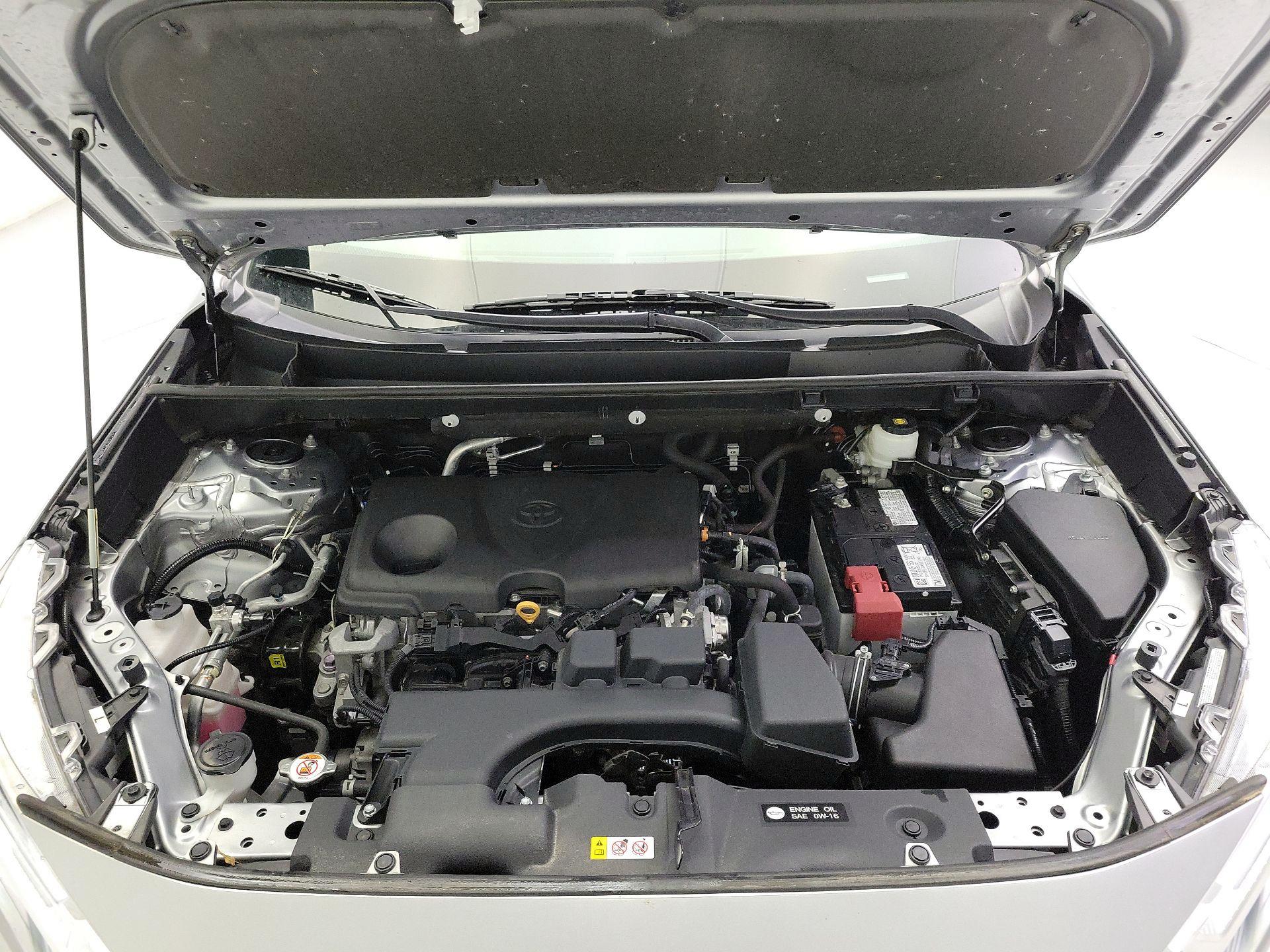 Thumbnail: 2023 Toyota RAV4 - 20